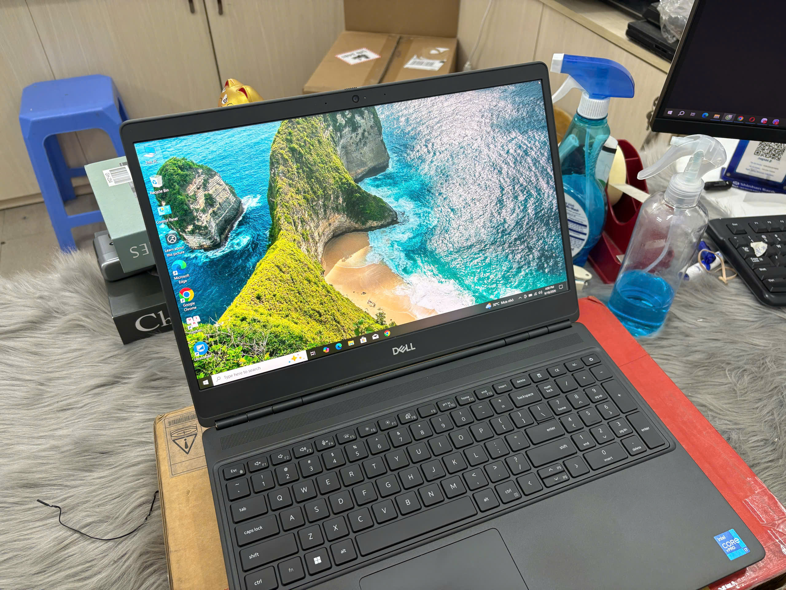 Dell Precision 7560 - Ảnh 12