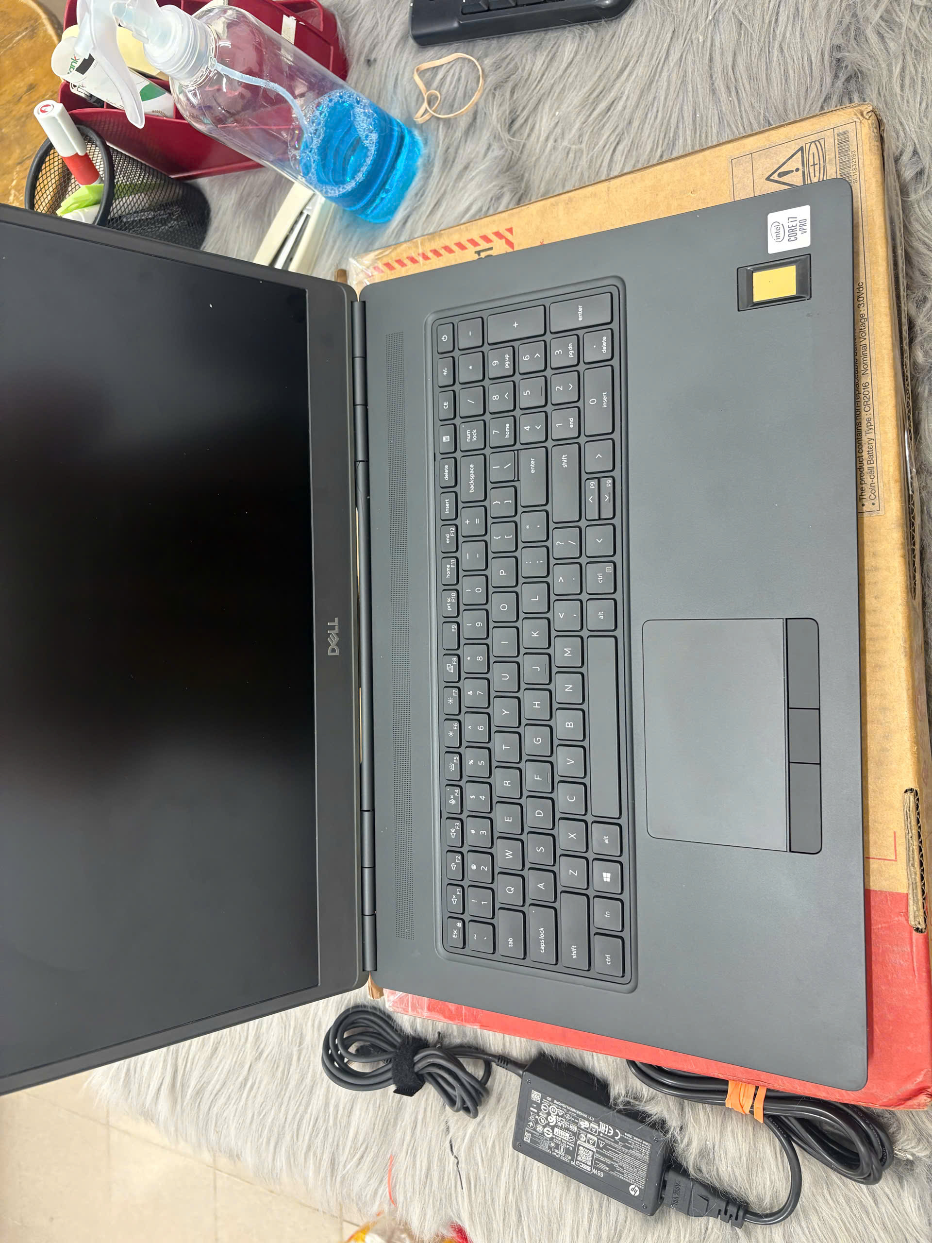 Dell Precision 7750 - Ảnh 3