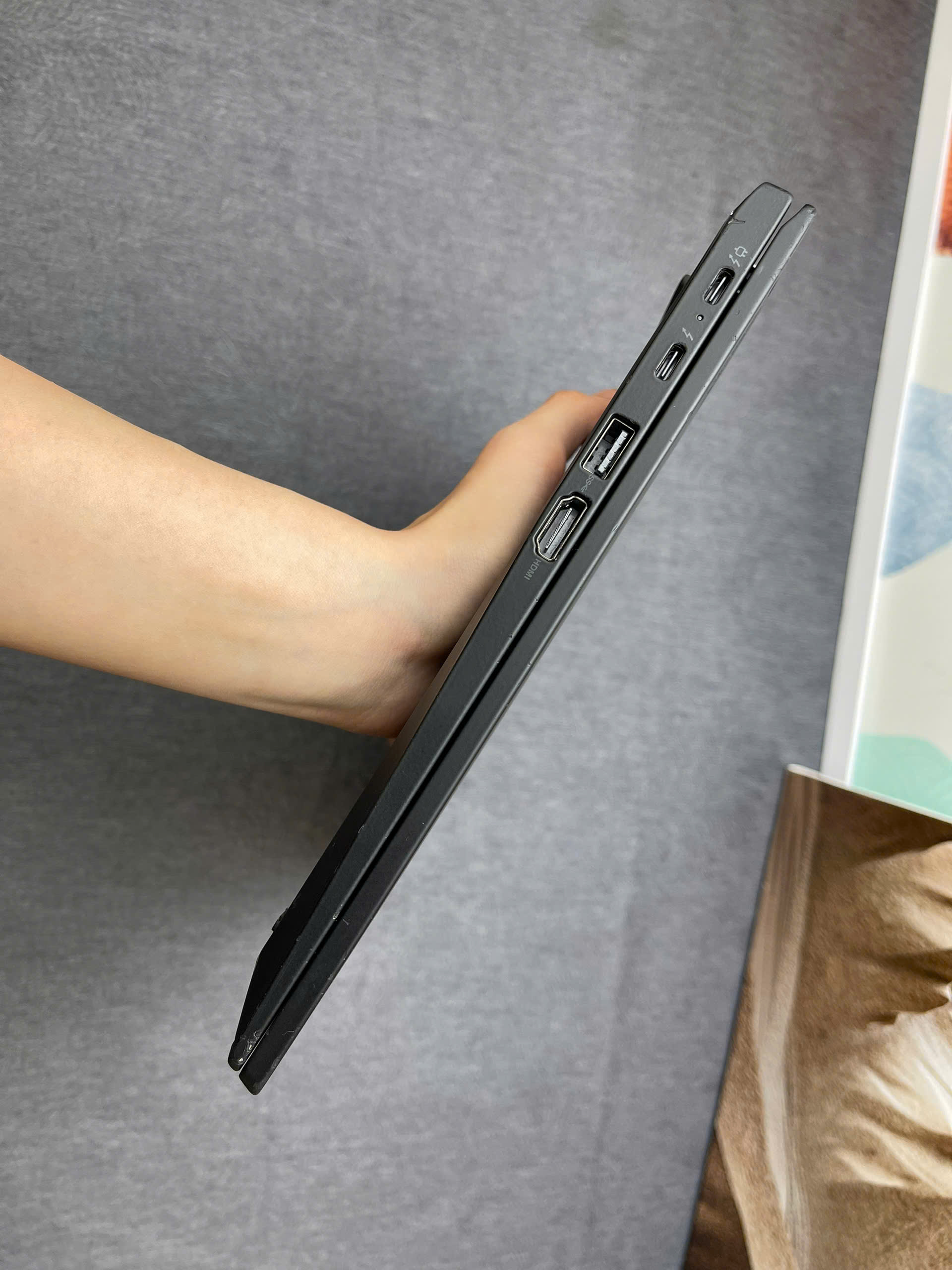 Thinkpad X1 Cacbon G10 - Ảnh 4