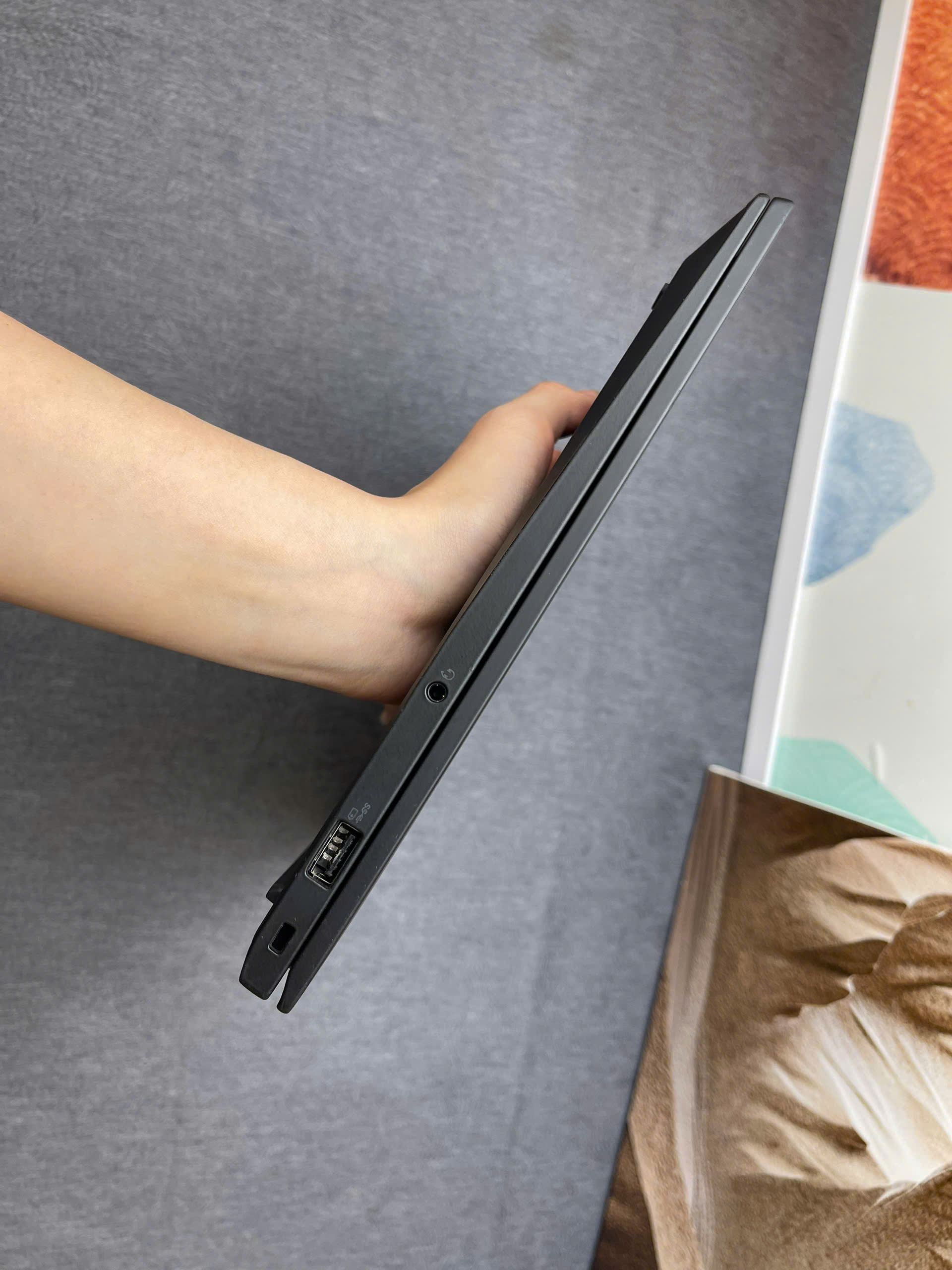 Thinkpad X1 Cacbon G10 - Ảnh 6