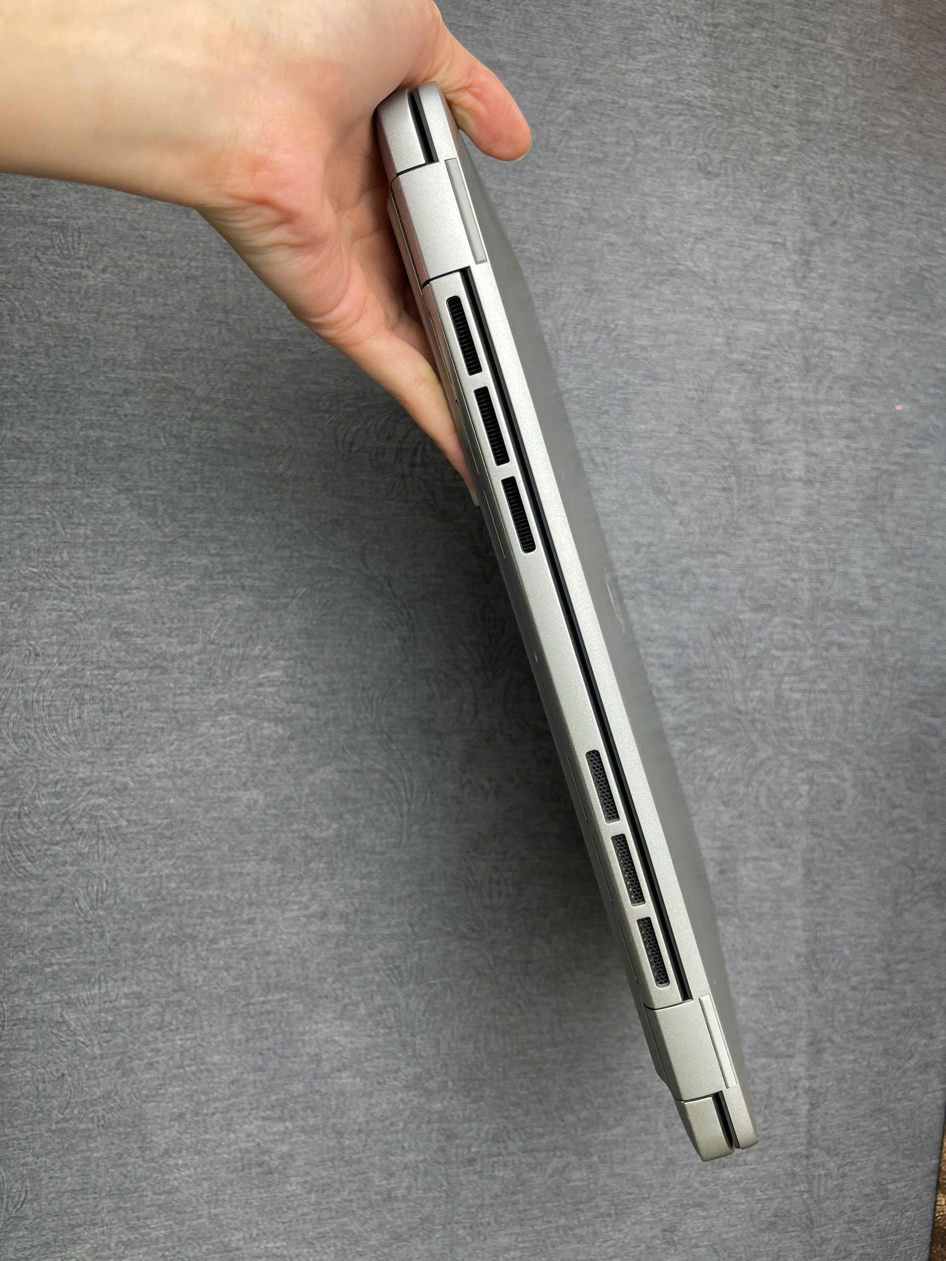 Dell Latitude 5450 - Ảnh 10