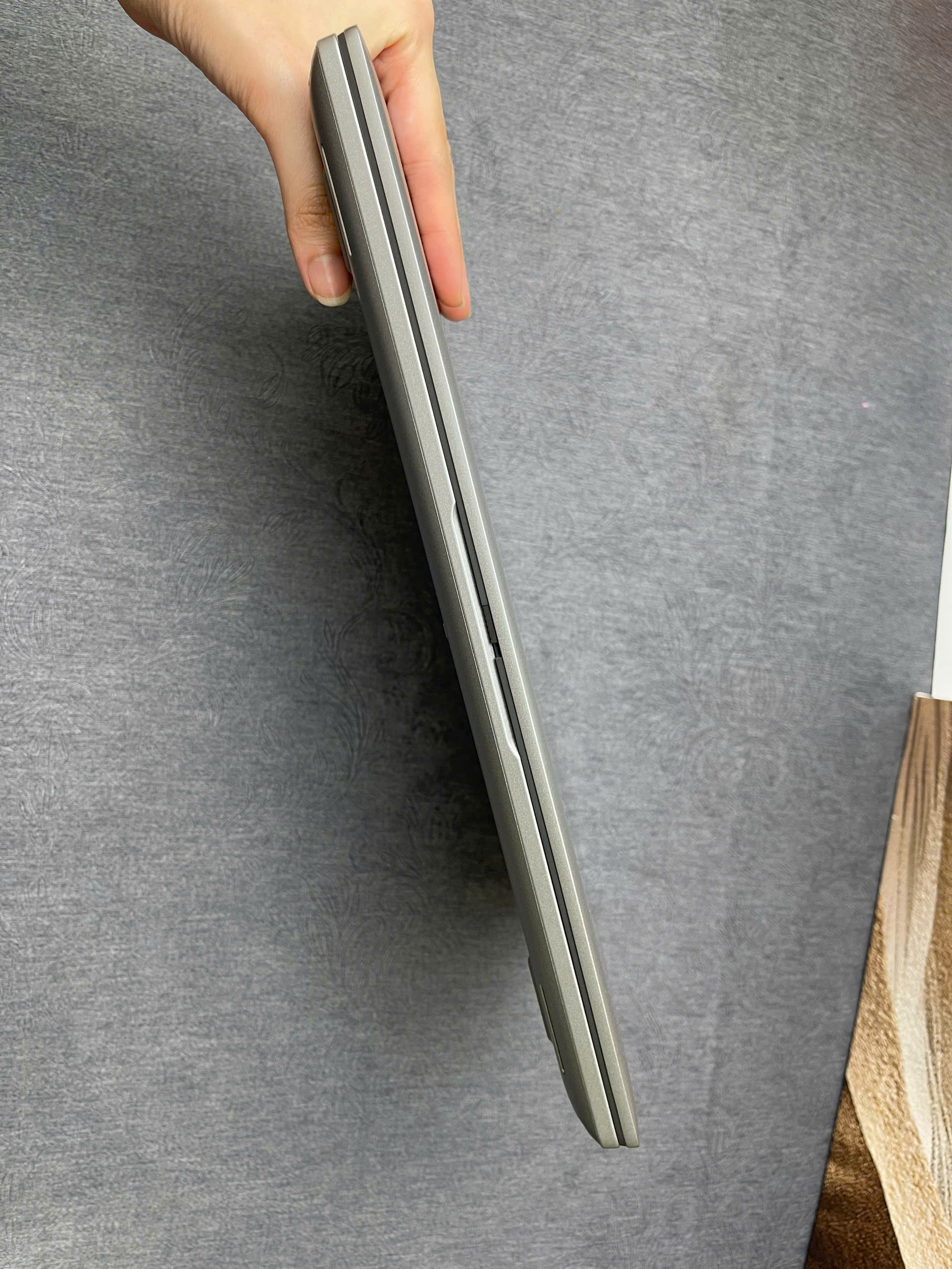 Dell Latitude 5450 - Ảnh 12
