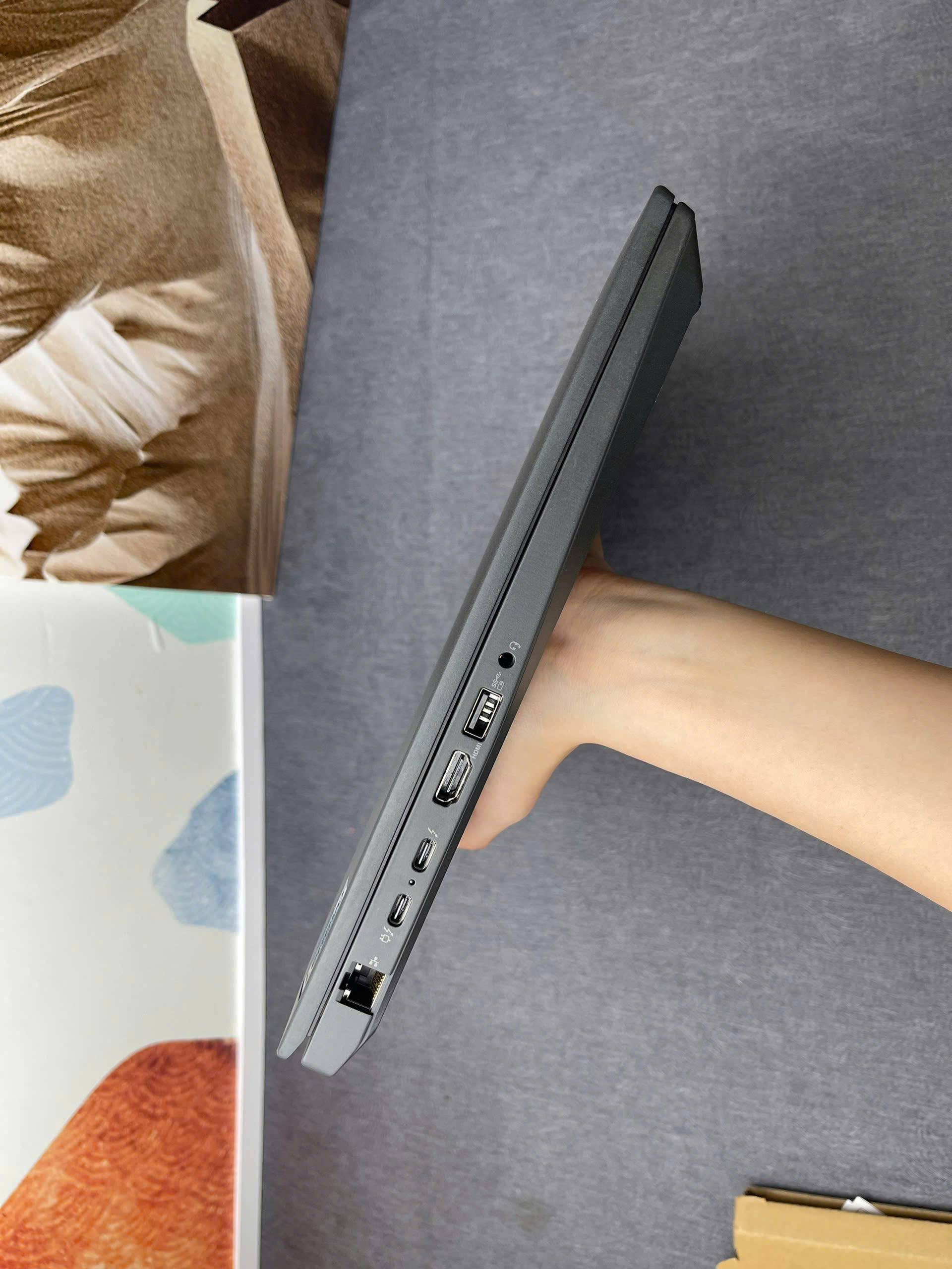Thinkpad P16s G1 - Ảnh 12
