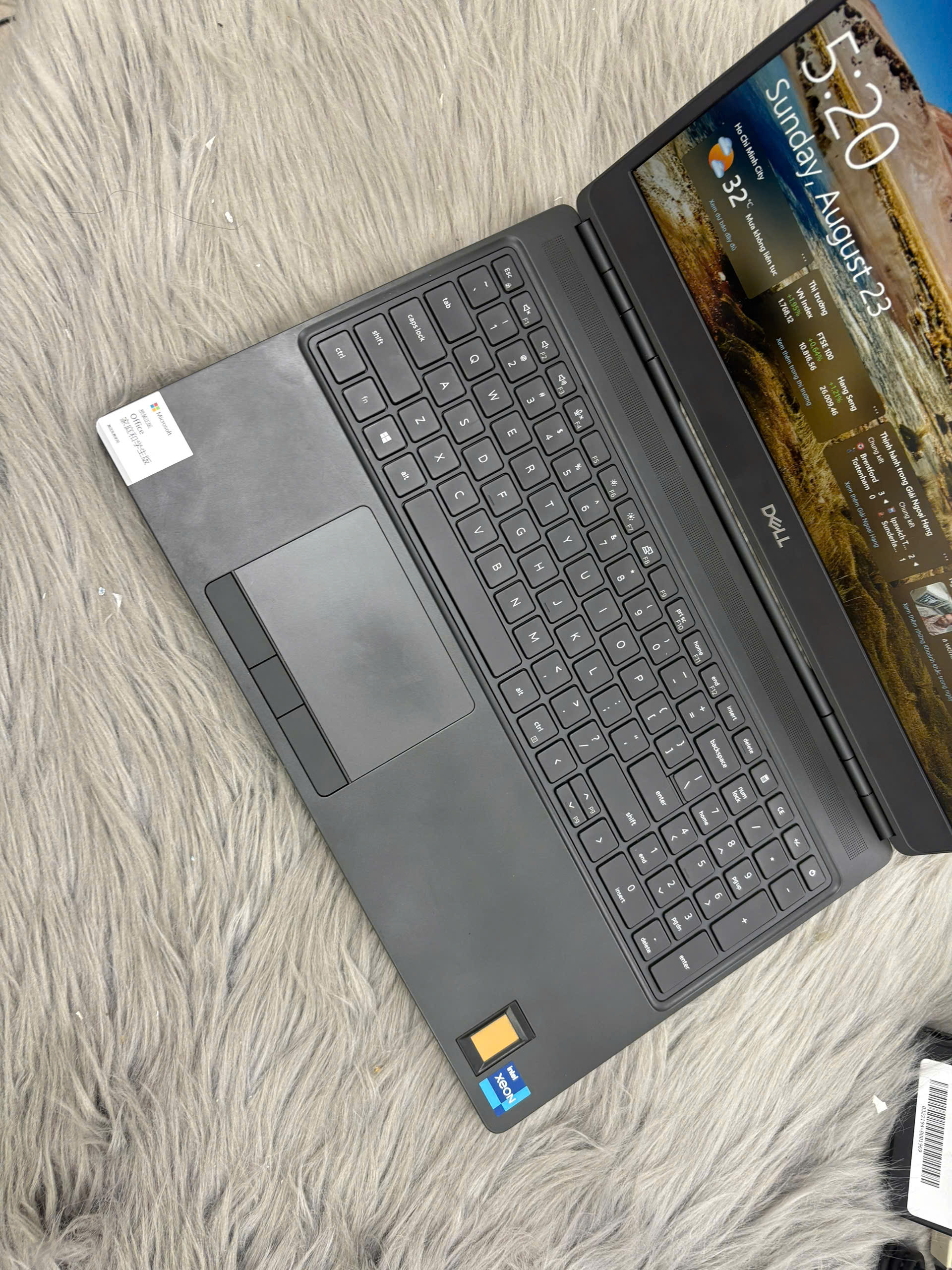 Dell Precision 7560 - Ảnh 9