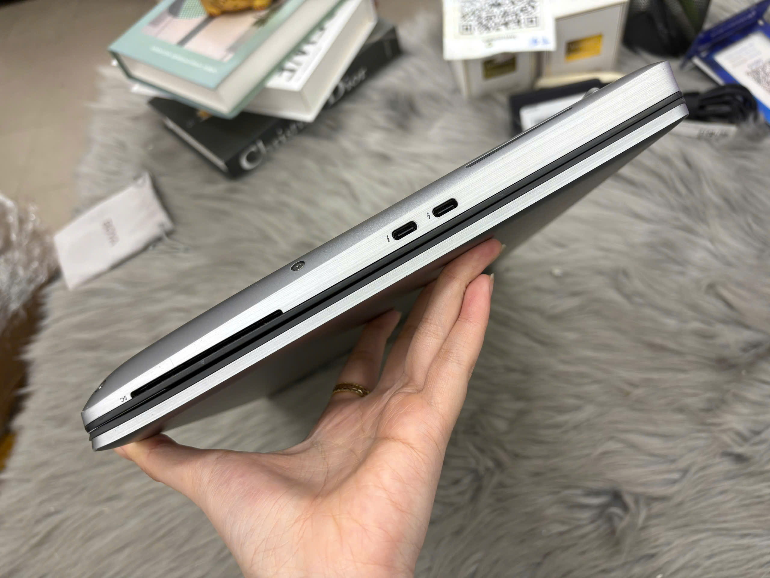 Dell Precision 7560 - Ảnh 14