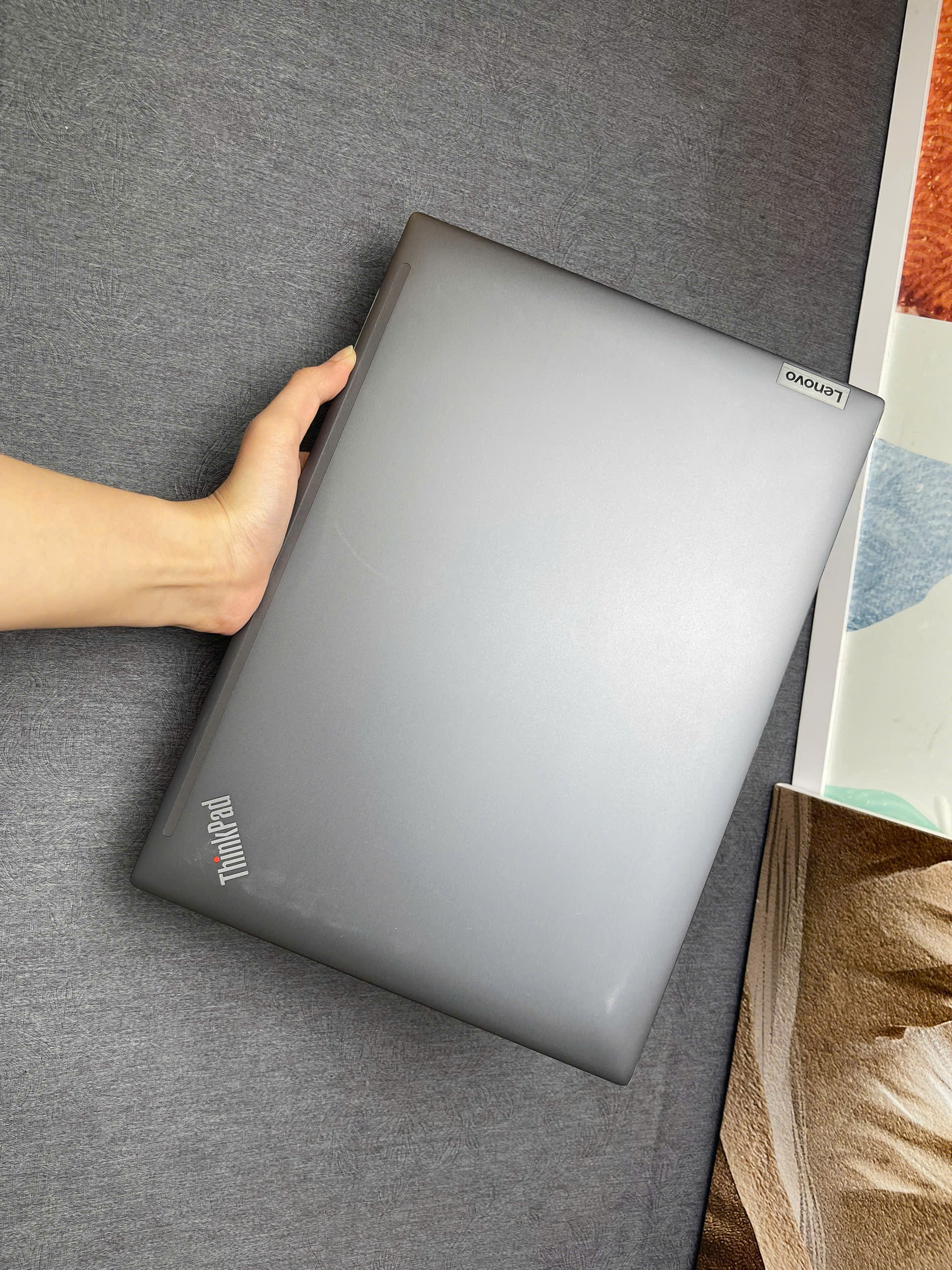 Thinkpad T14 G4 vỏ Alu - Ảnh 2