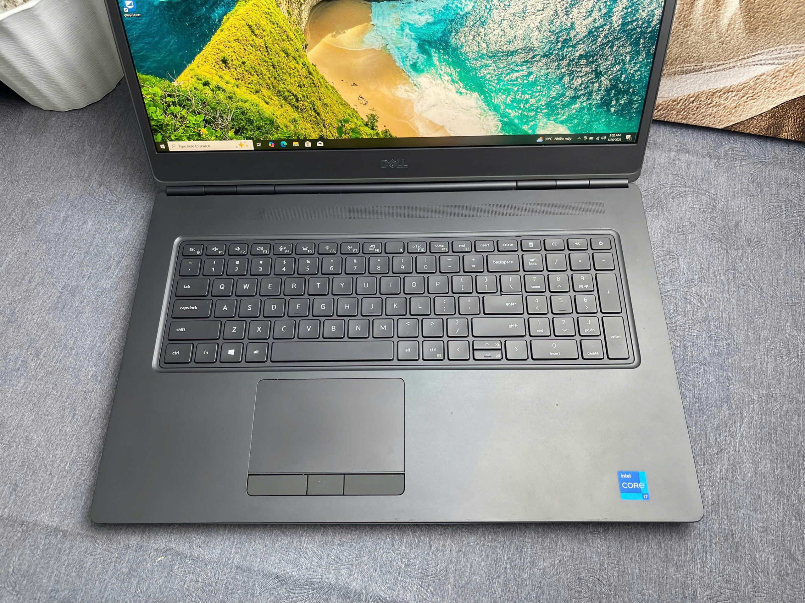 Dell Precision 7760 - Ảnh 3