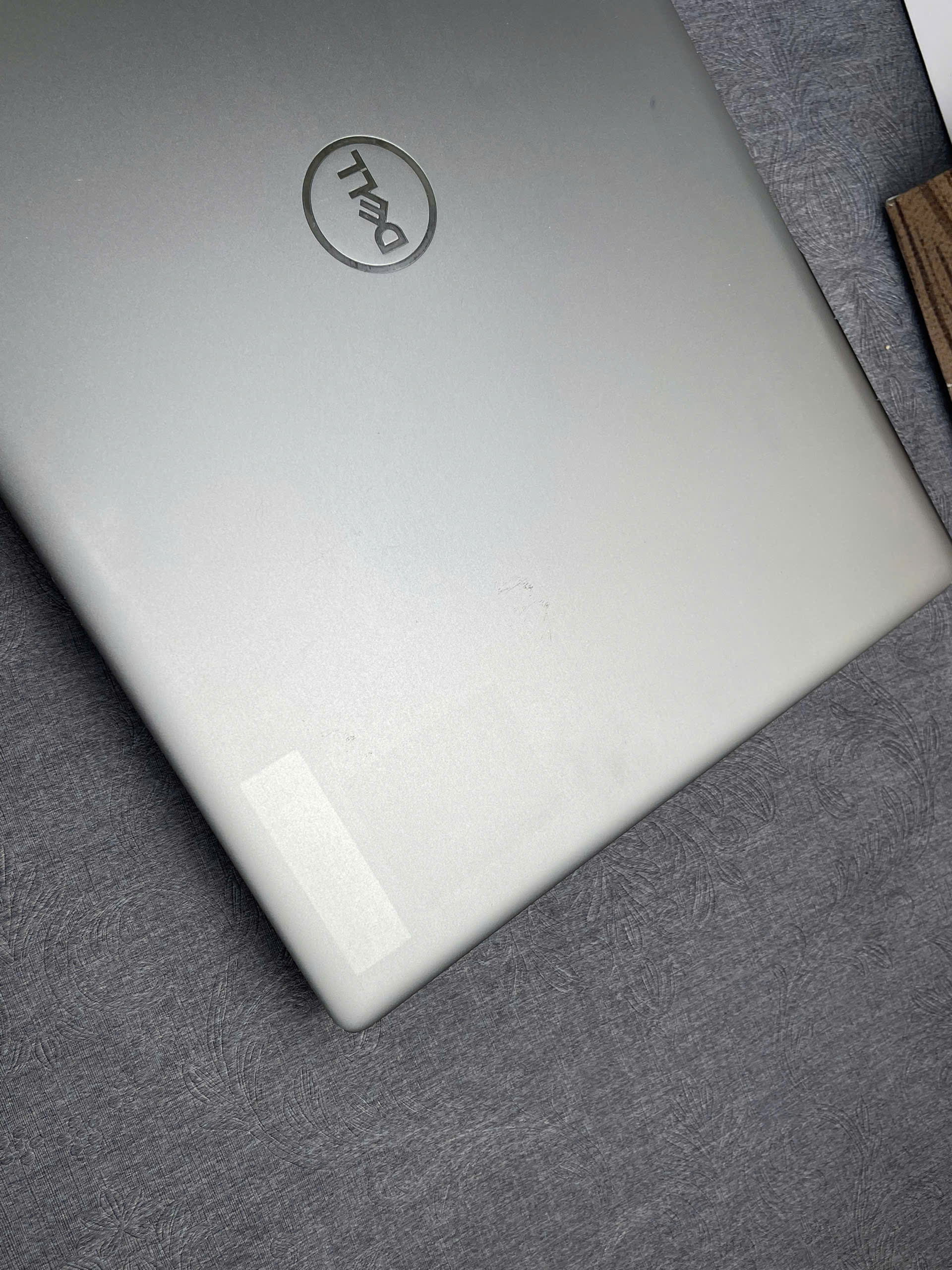 Dell Precision 7760 - Ảnh 5