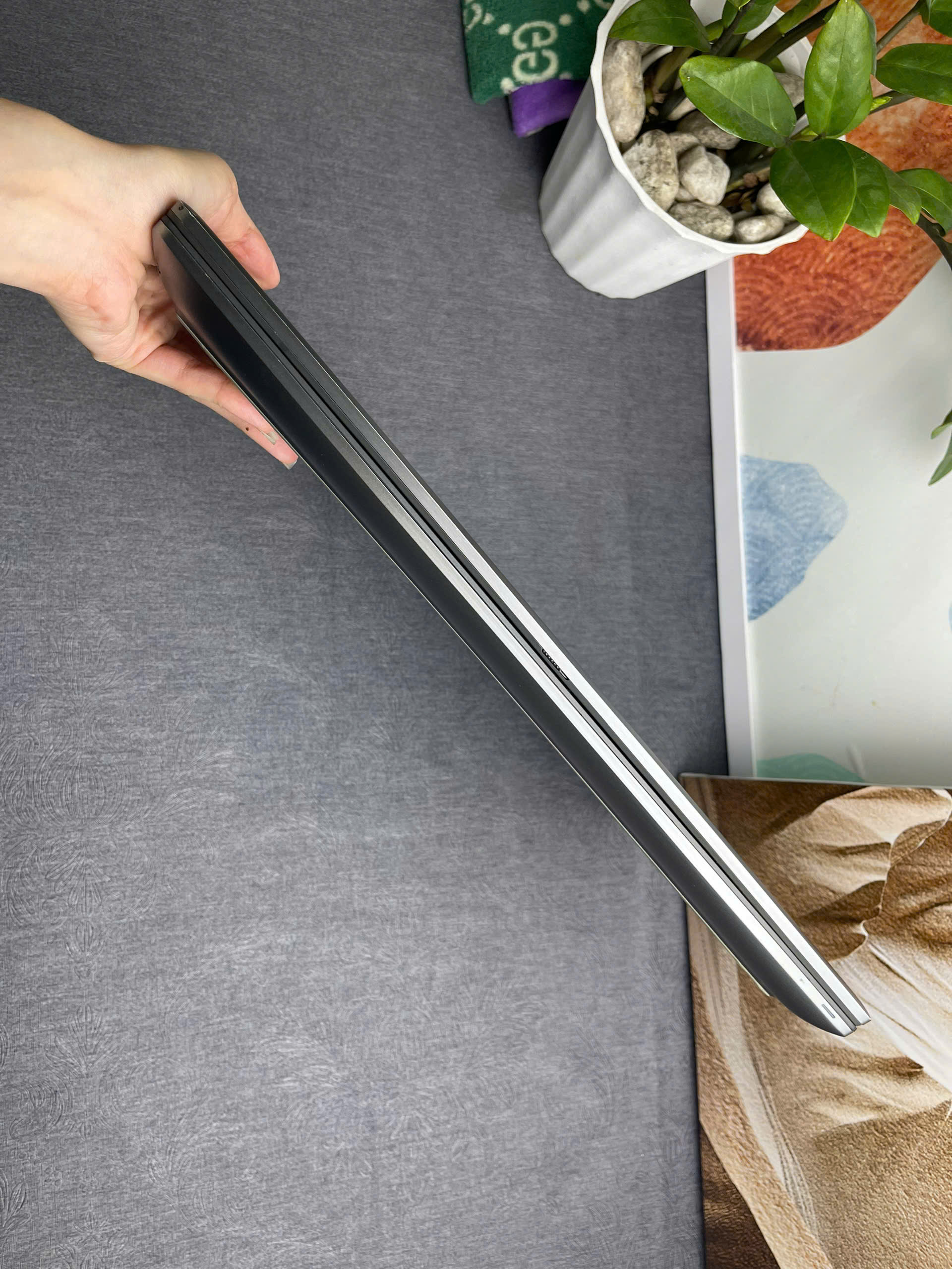 Dell Precision 7760 - Ảnh 7