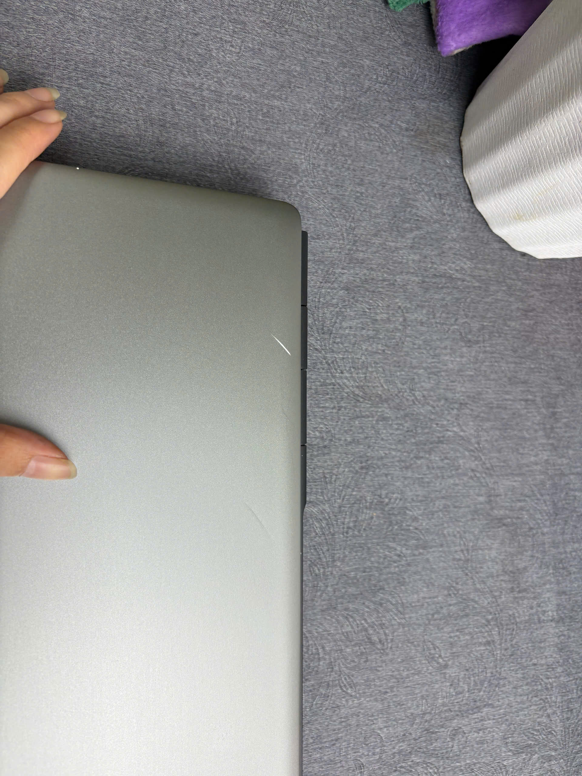Dell Precision 7760 - Ảnh 8