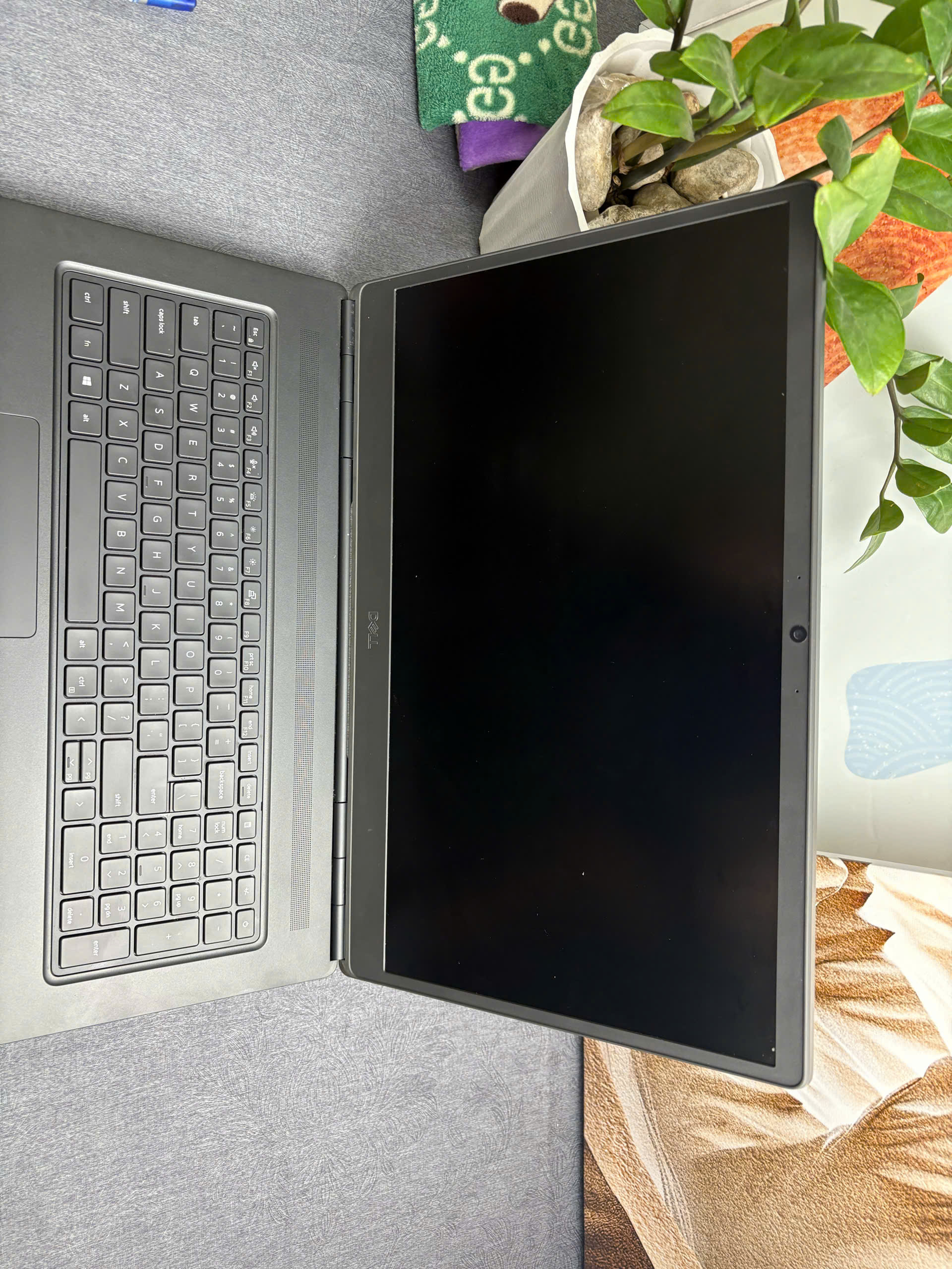 Dell Precision 7760 - Ảnh 11