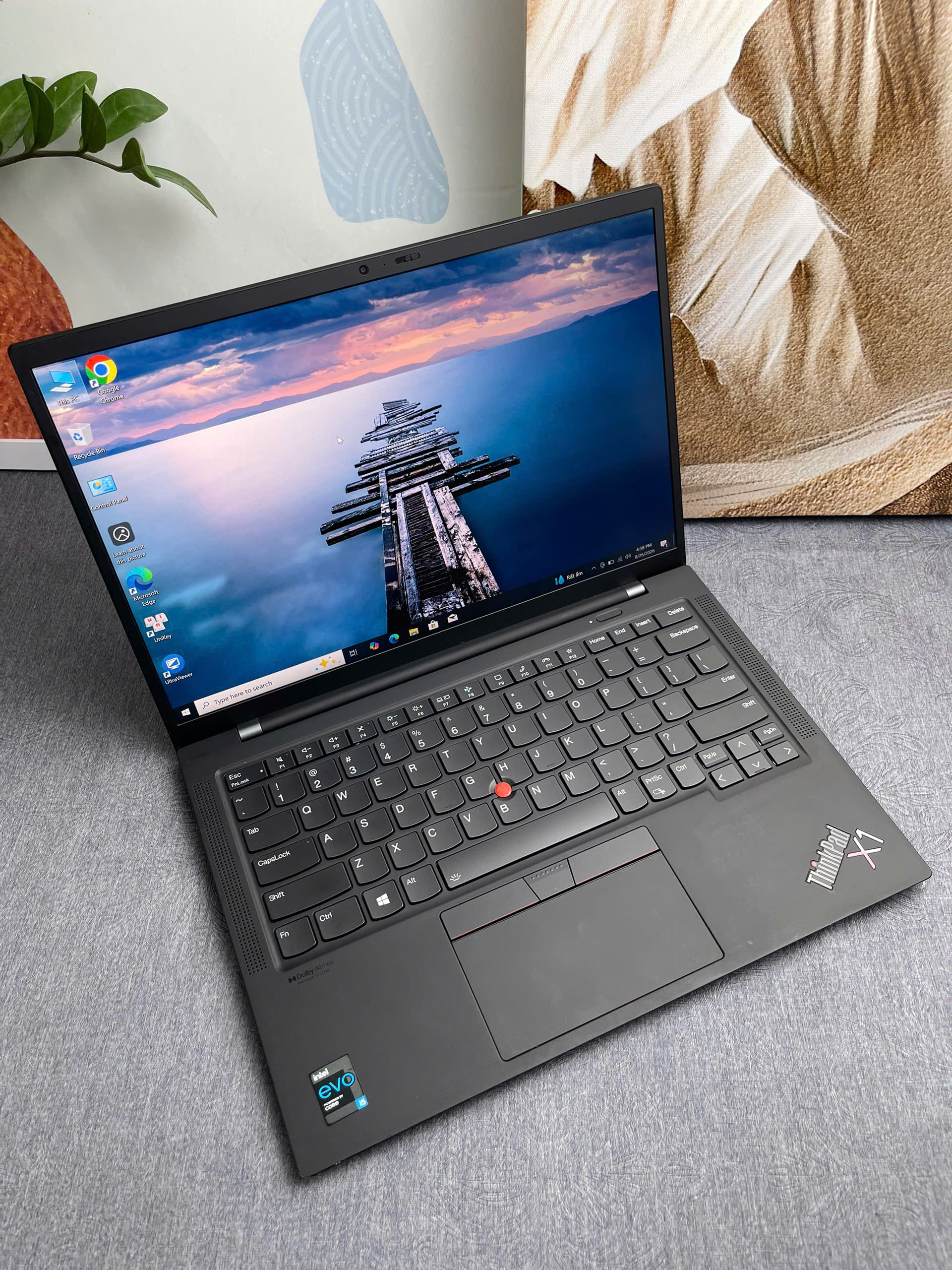 Thinkpad X1 Carbon G9