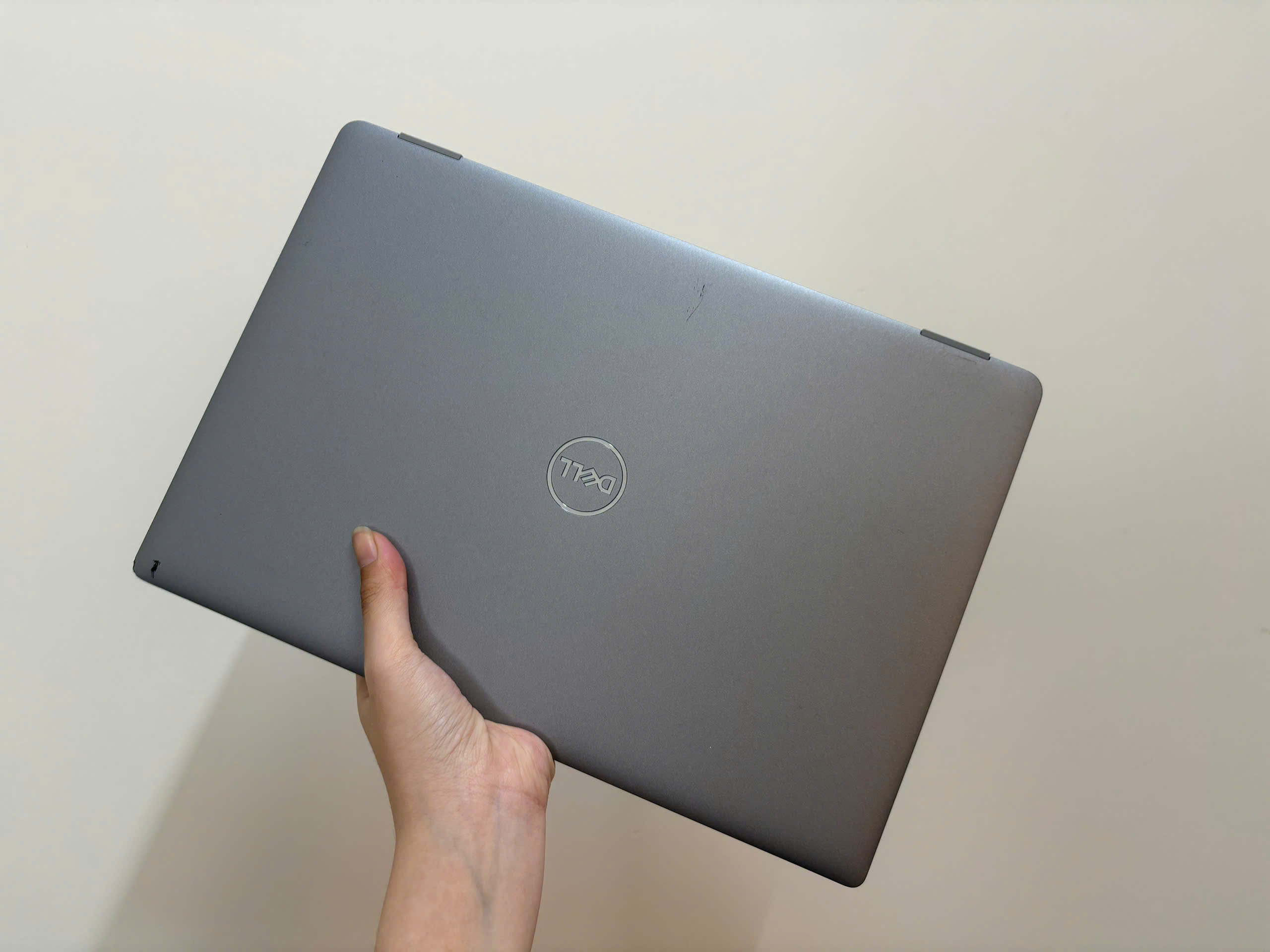 Dell Latitude 5330 - Ảnh 8