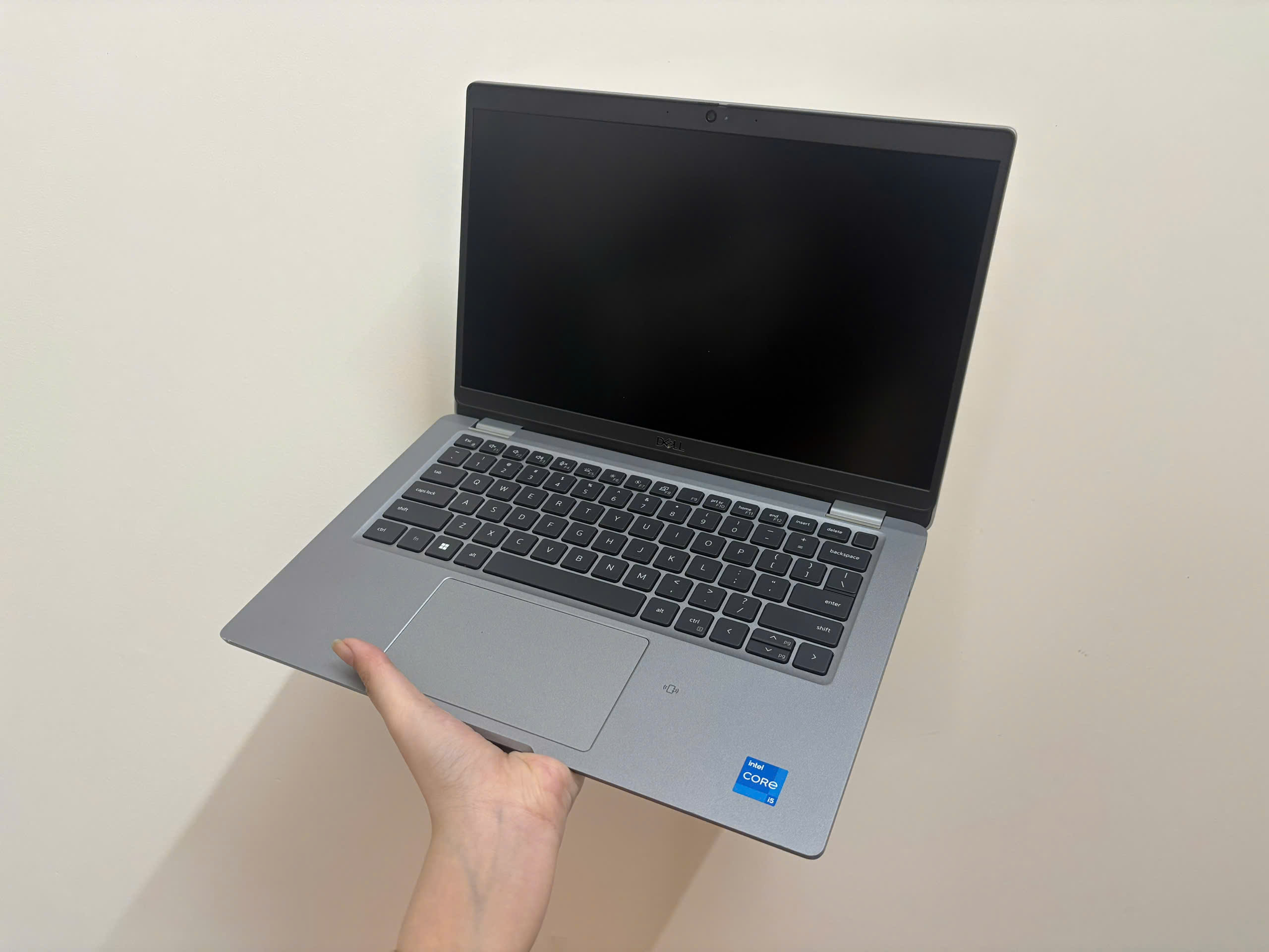 Dell Latitude 5330 - Ảnh 9