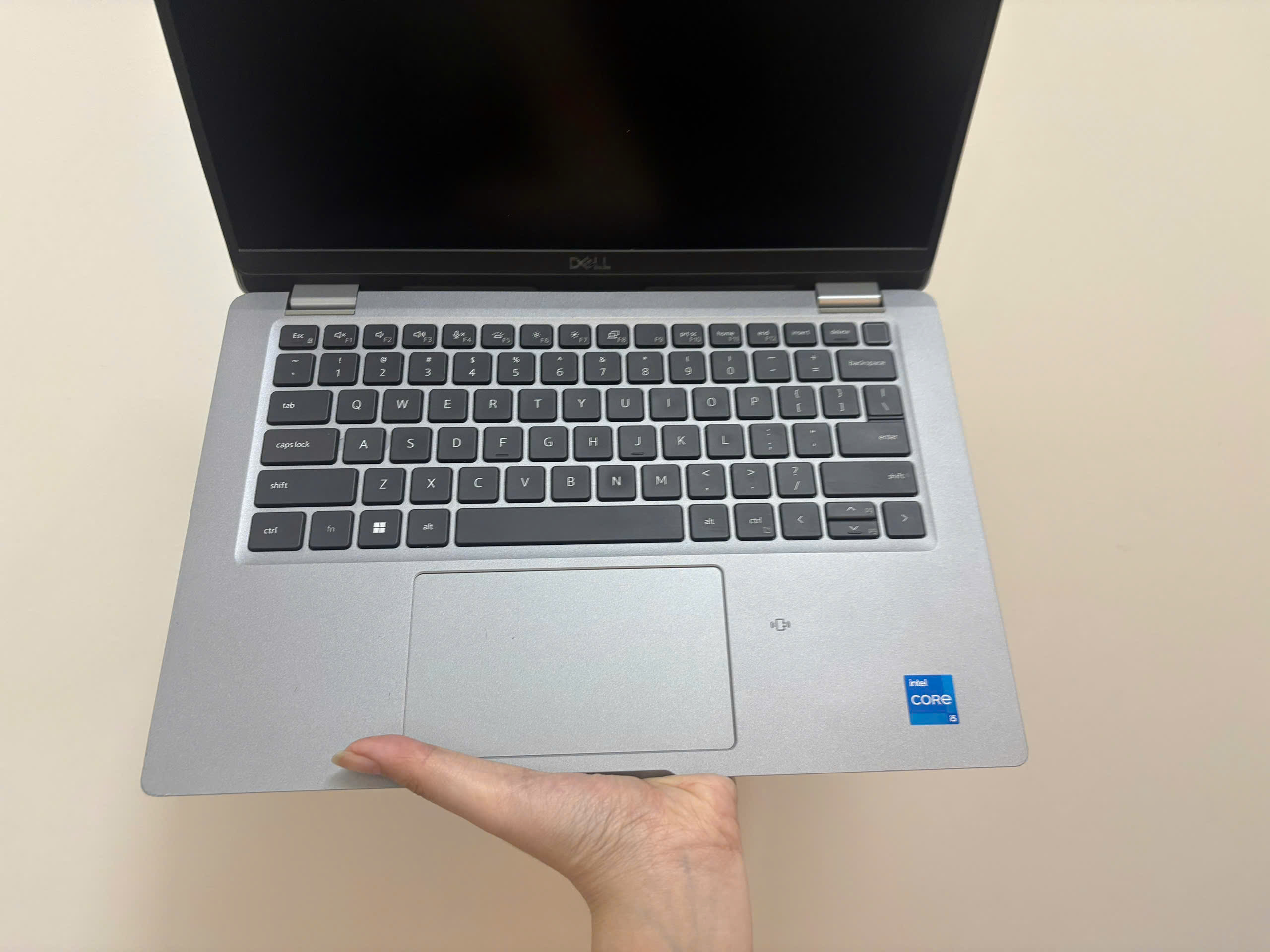 Dell Latitude 5330 - Ảnh 10