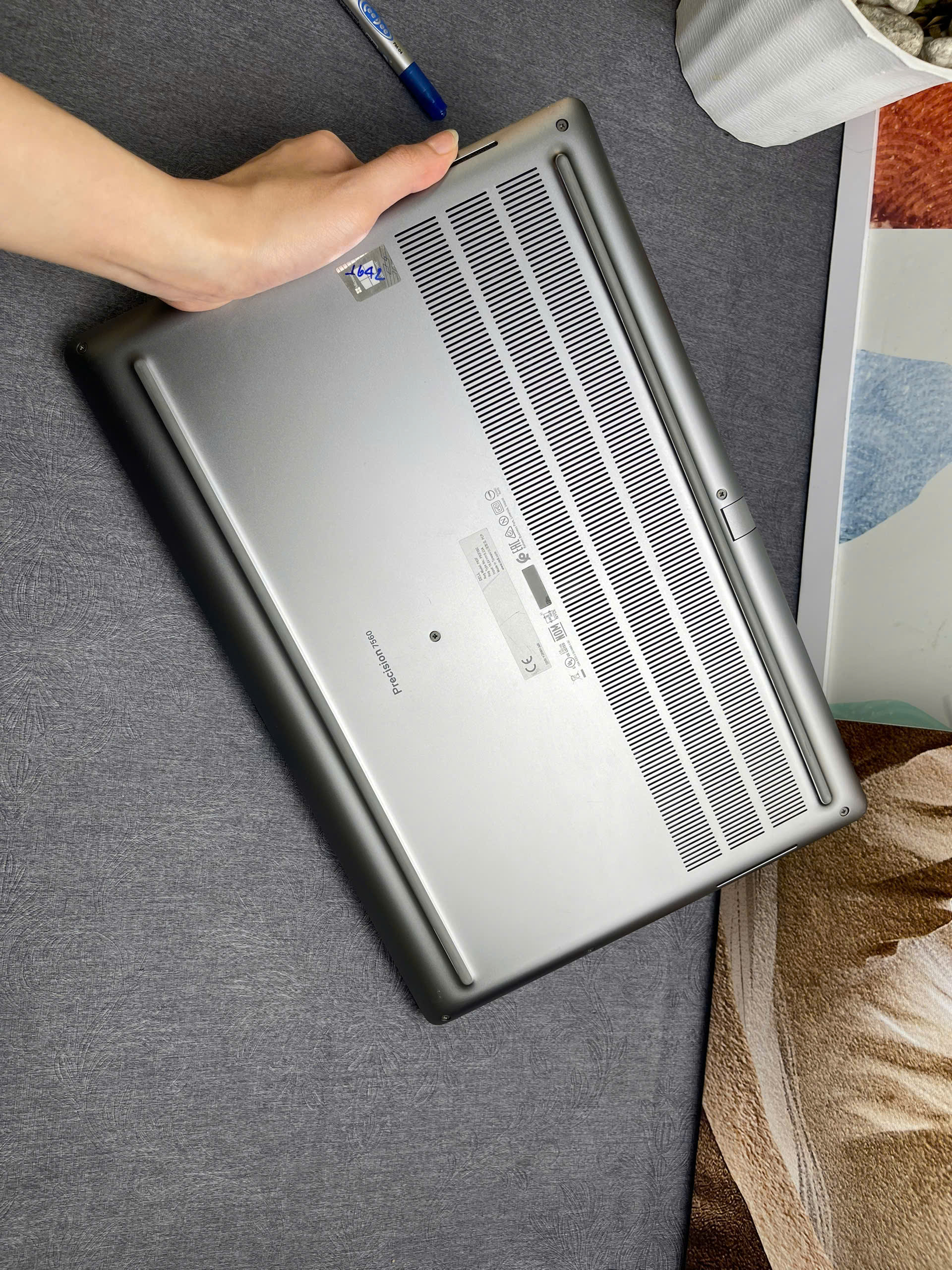 Dell Precision 7560 - Ảnh 10