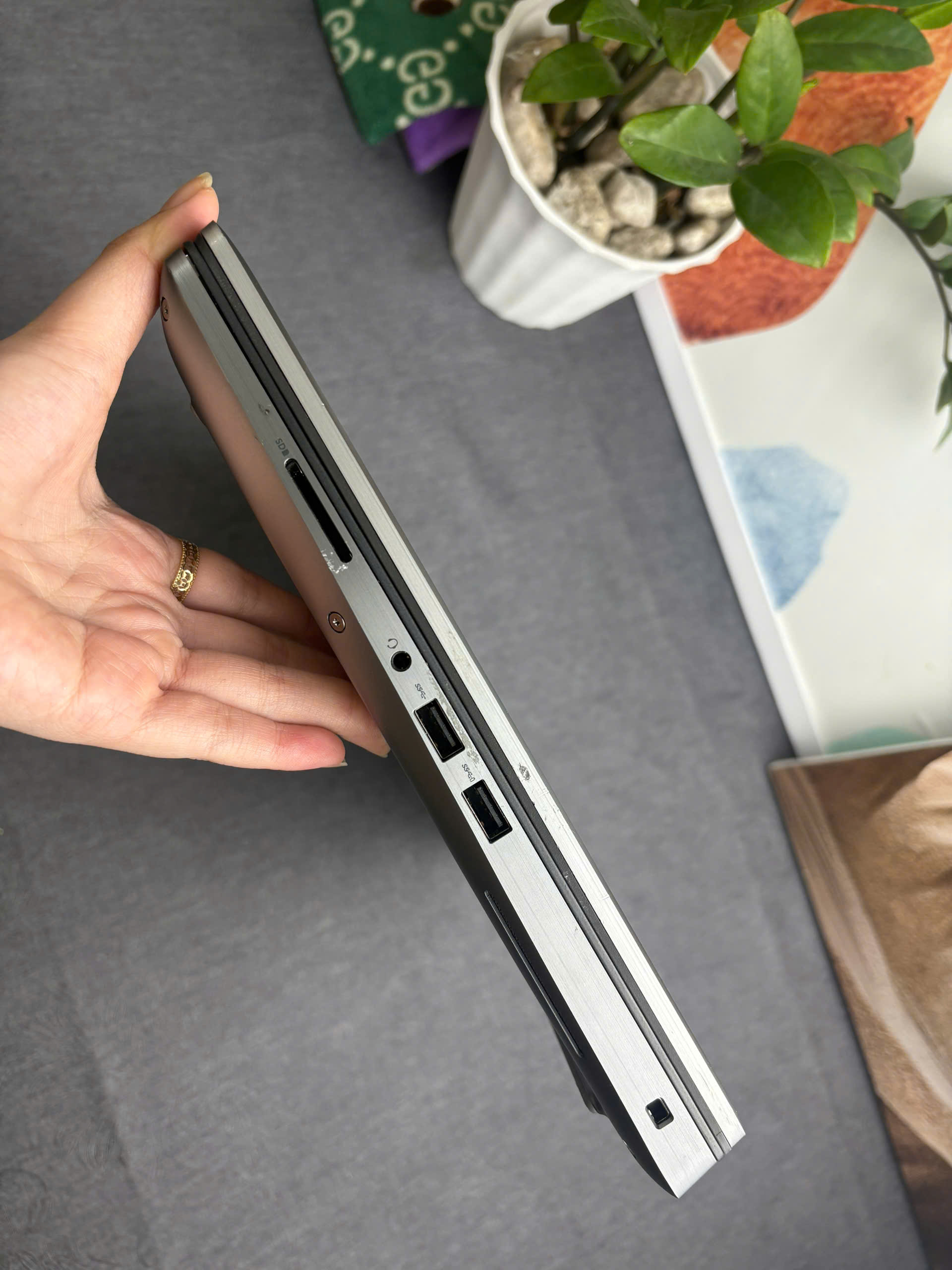 Dell Precision 7560 - Ảnh 5