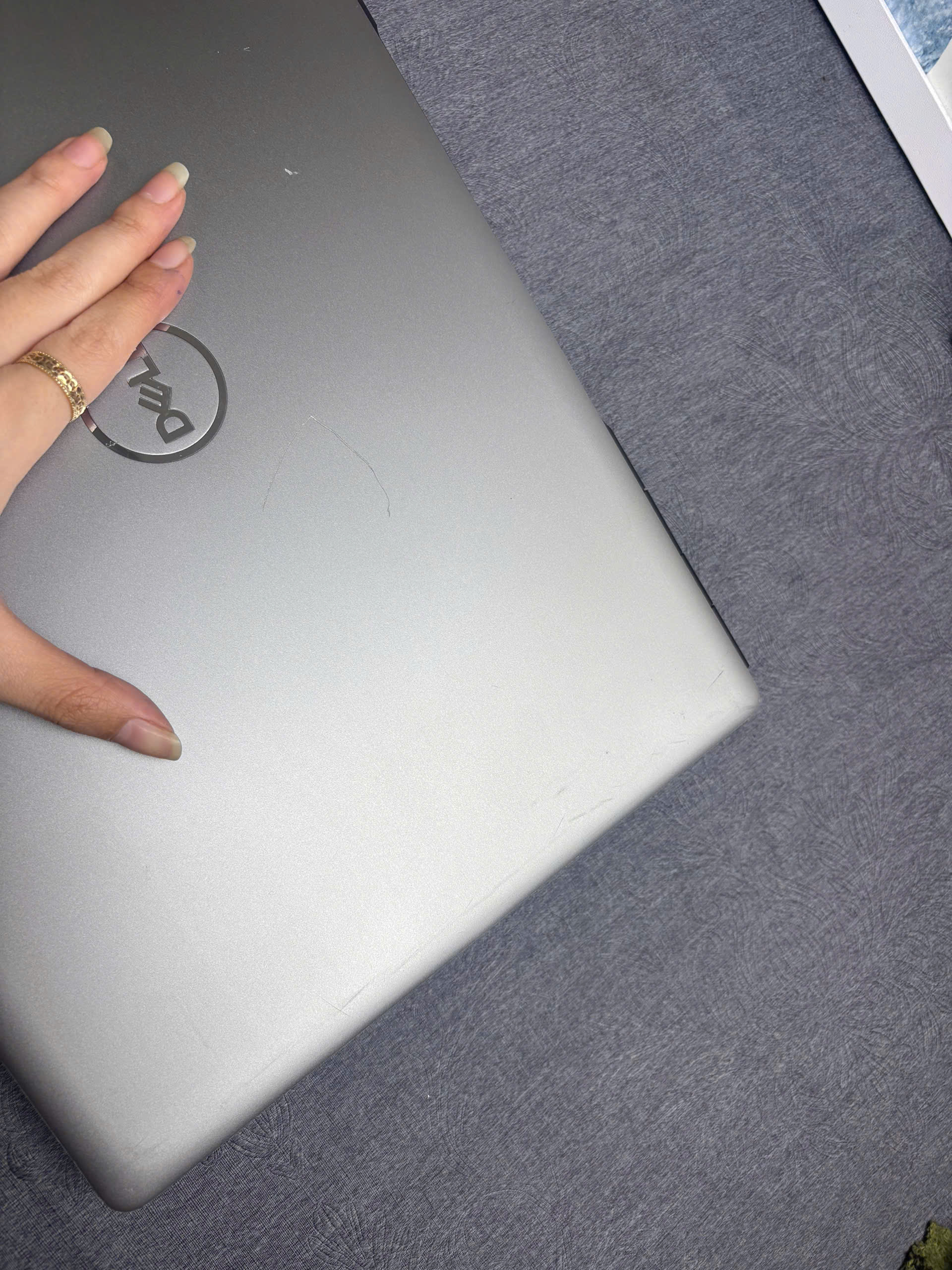 Dell Precision 7560 - Ảnh 10