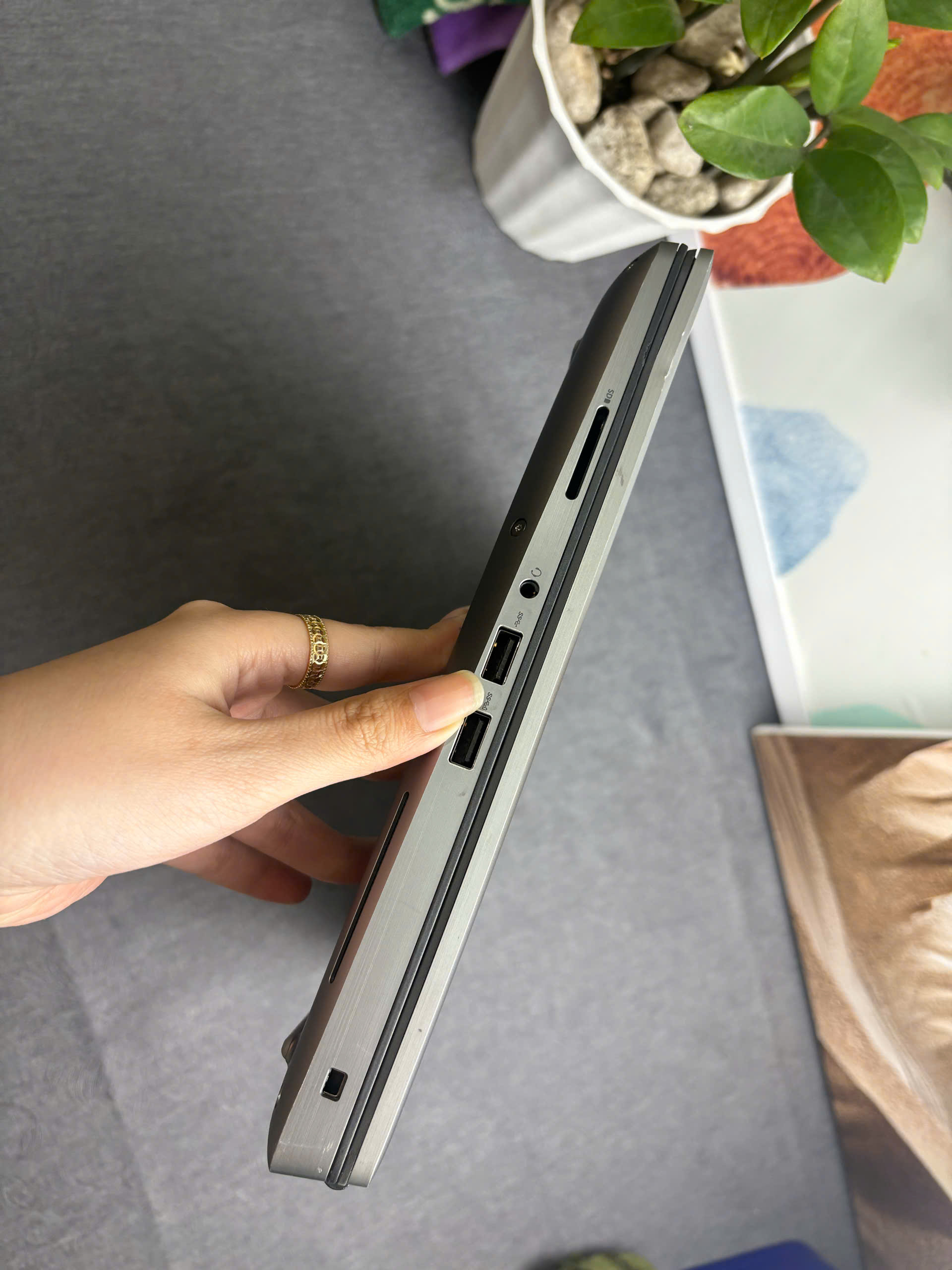 Dell Precision 7560 - Ảnh 12