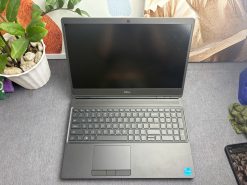 Dell Precision 7560