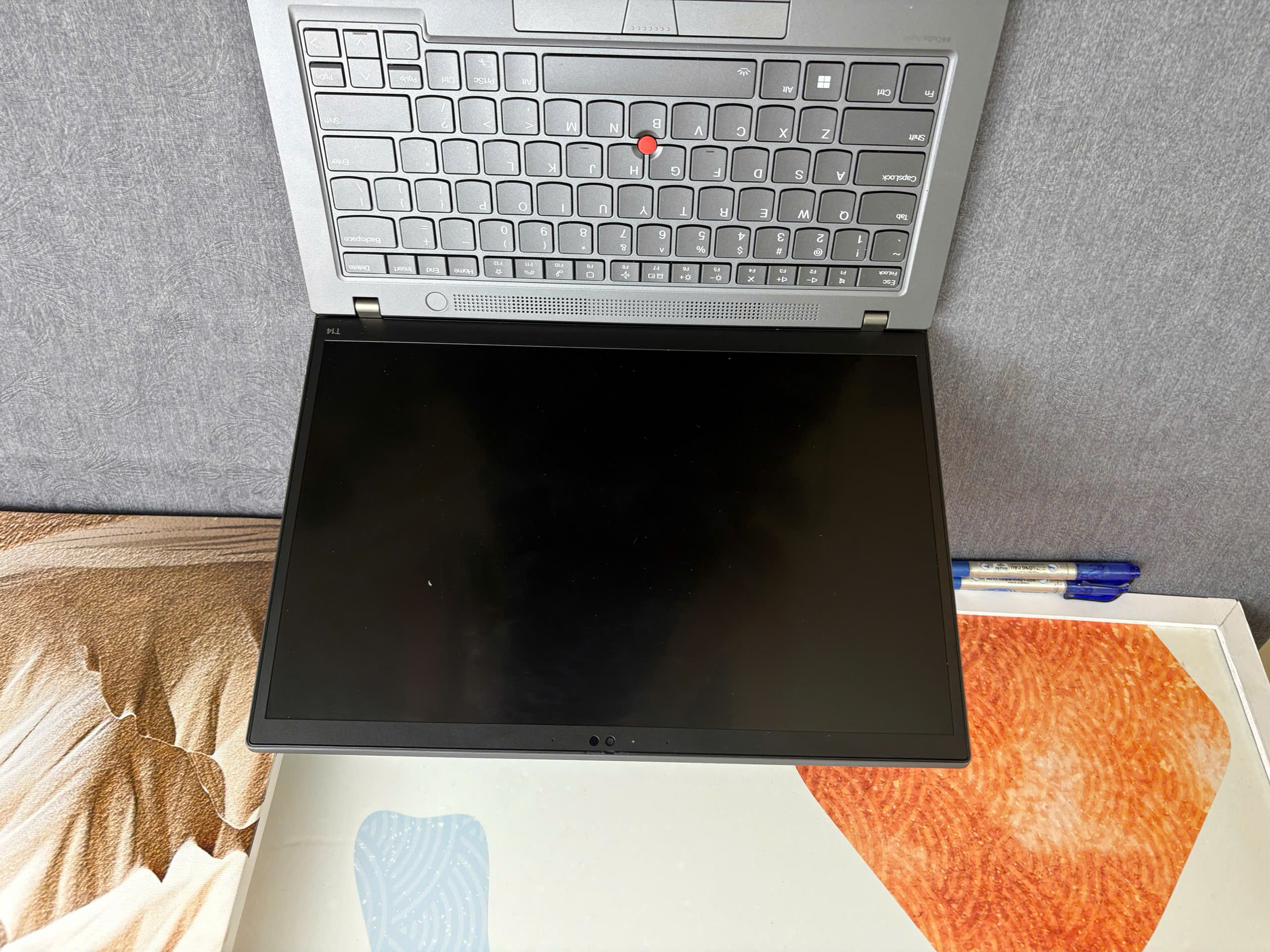 Thinkpad T14 G4 - Ảnh 2