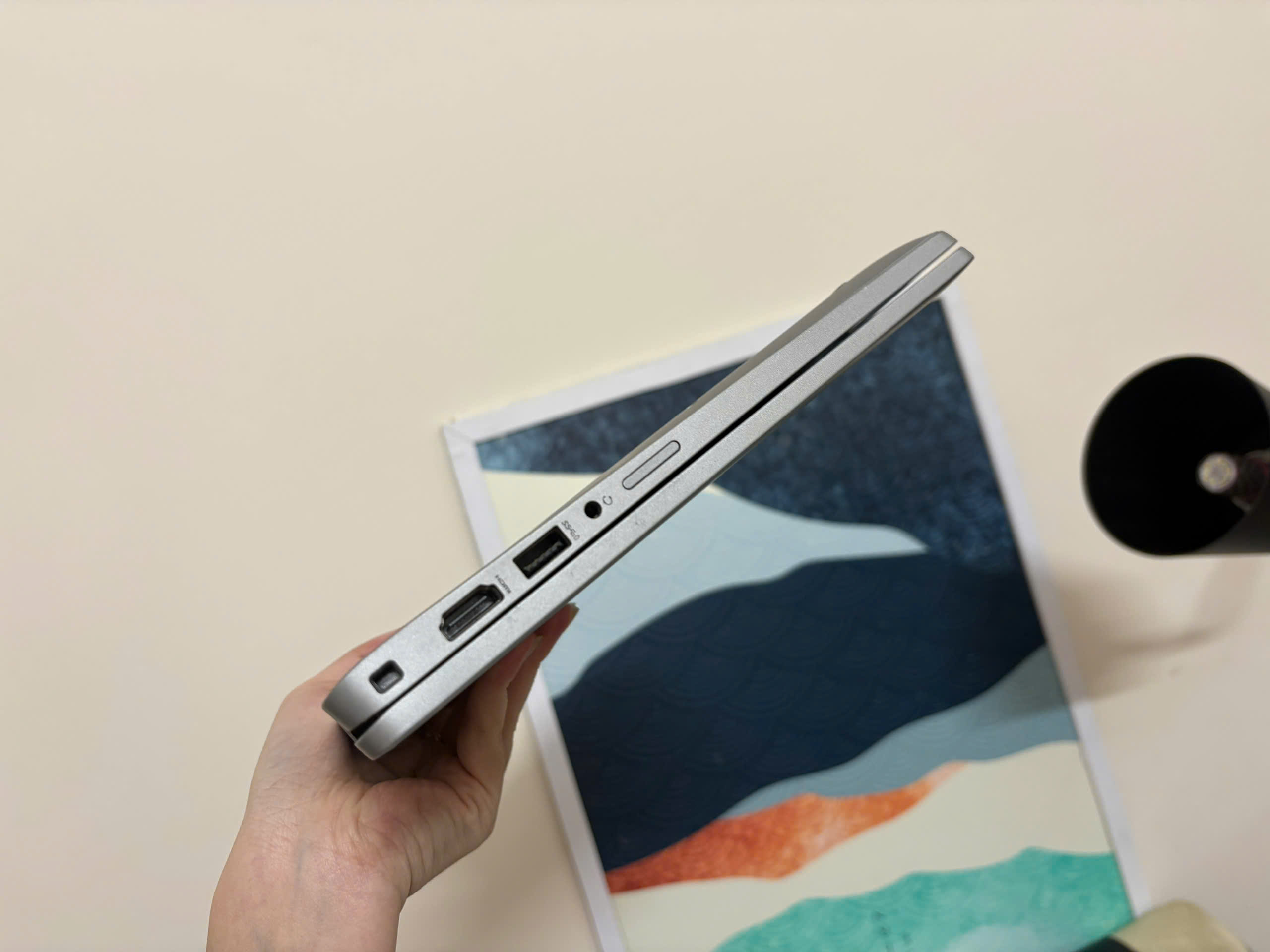 Dell Latitude 5320 2in1 - Ảnh 7