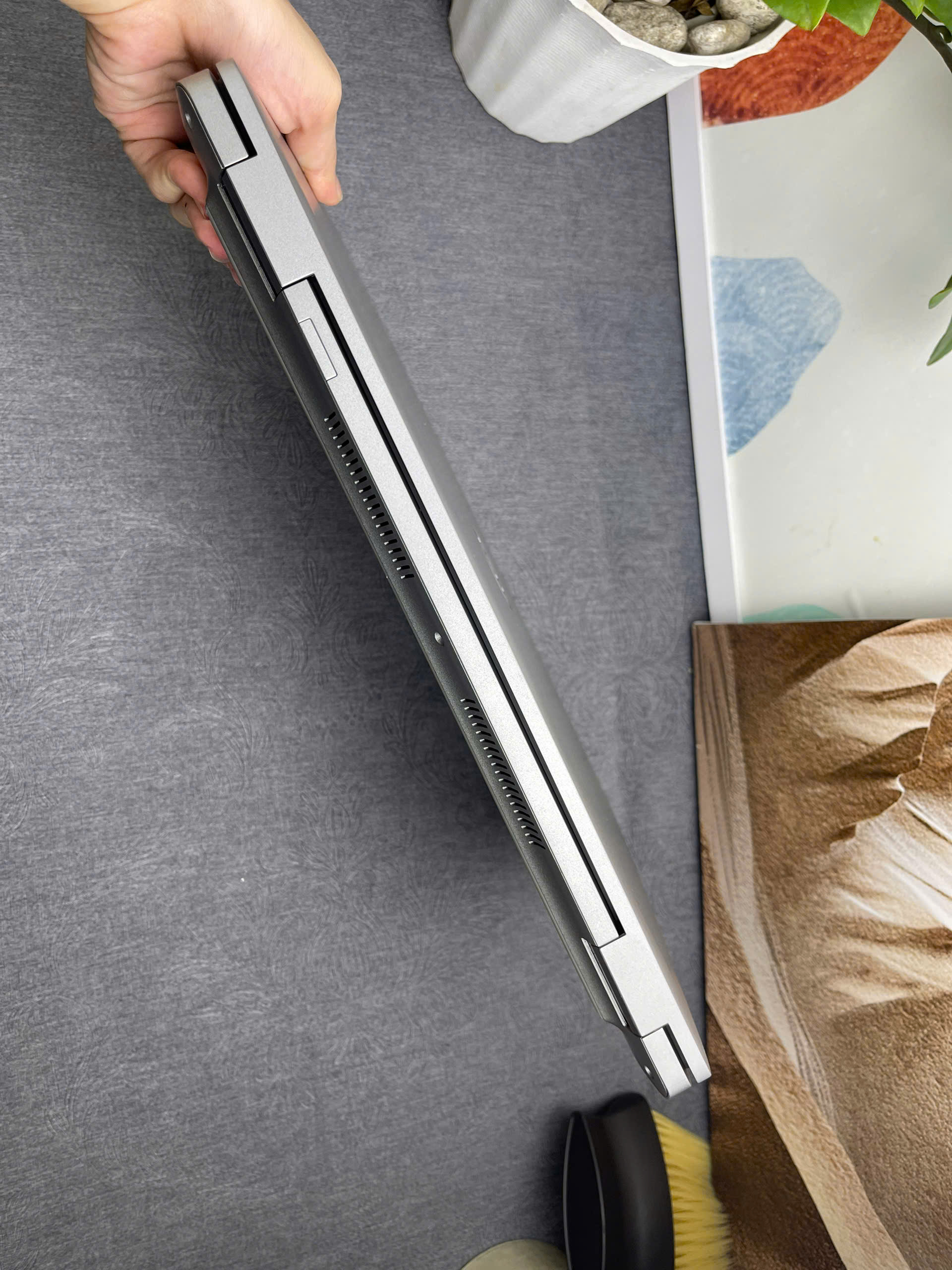 Dell Precision 3571 - Ảnh 3