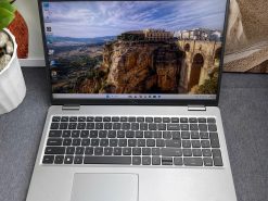 Dell Precision 3571