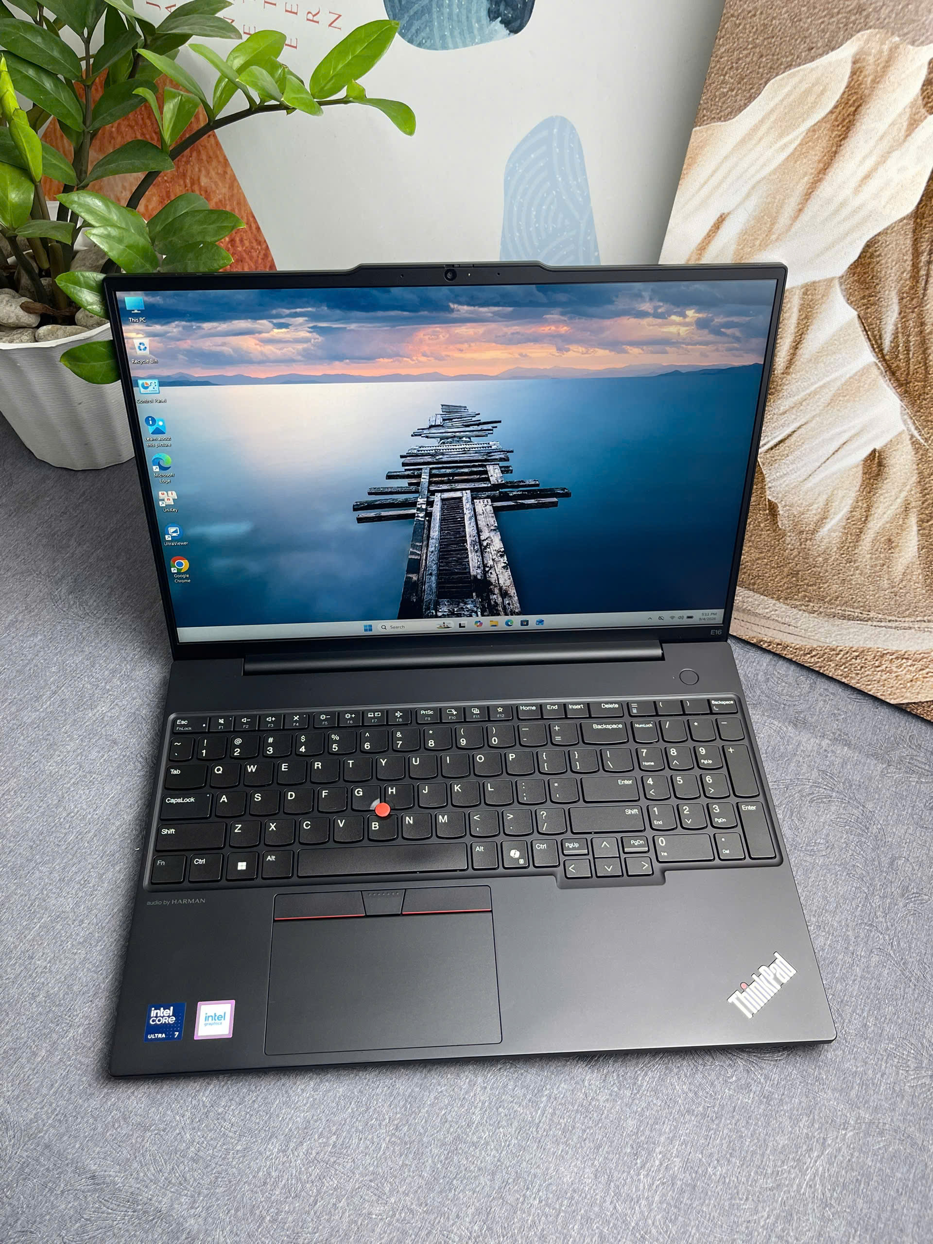 Thinkpad E16 G2