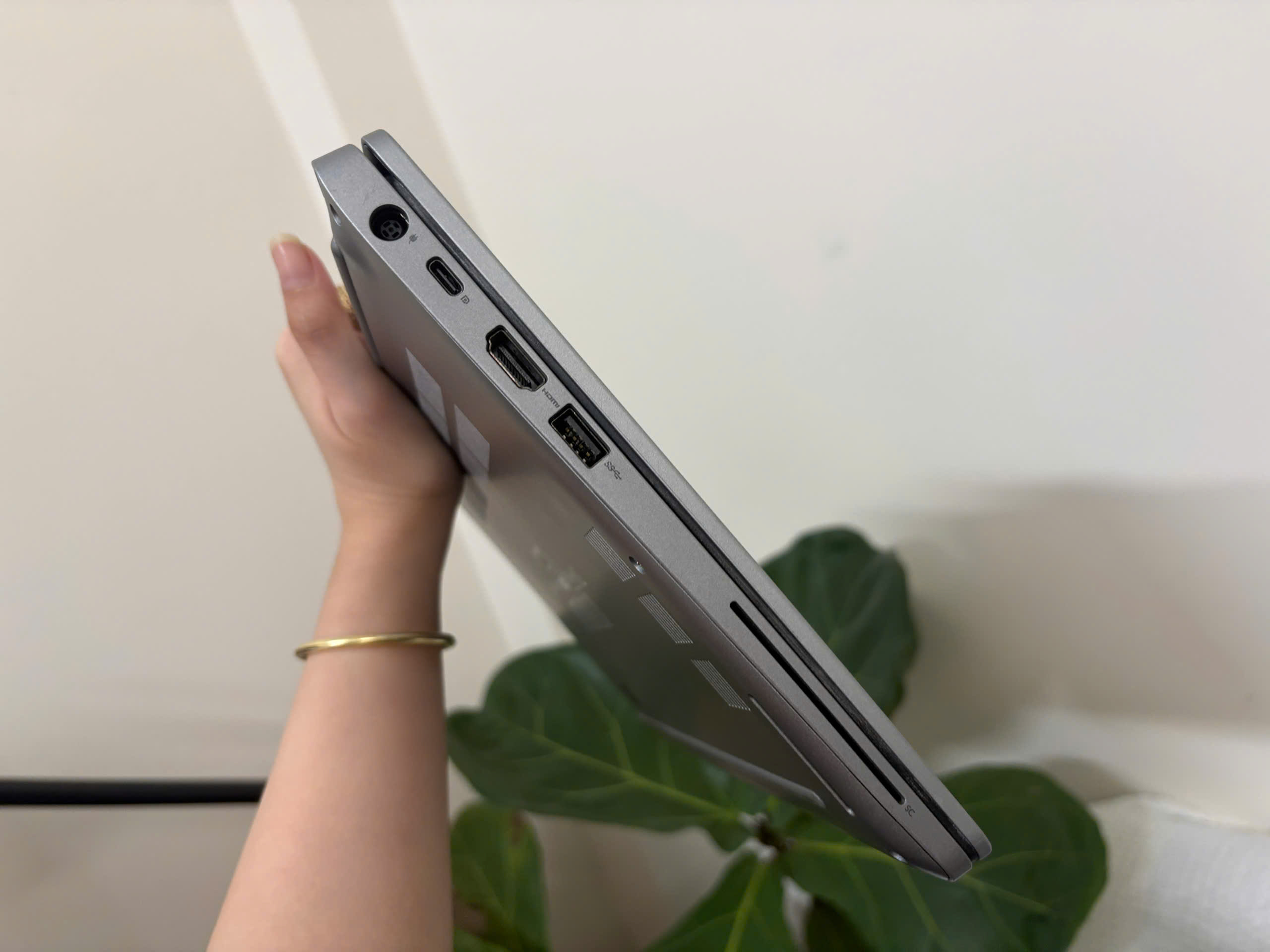 Dell Latitude 5310 - Ảnh 4