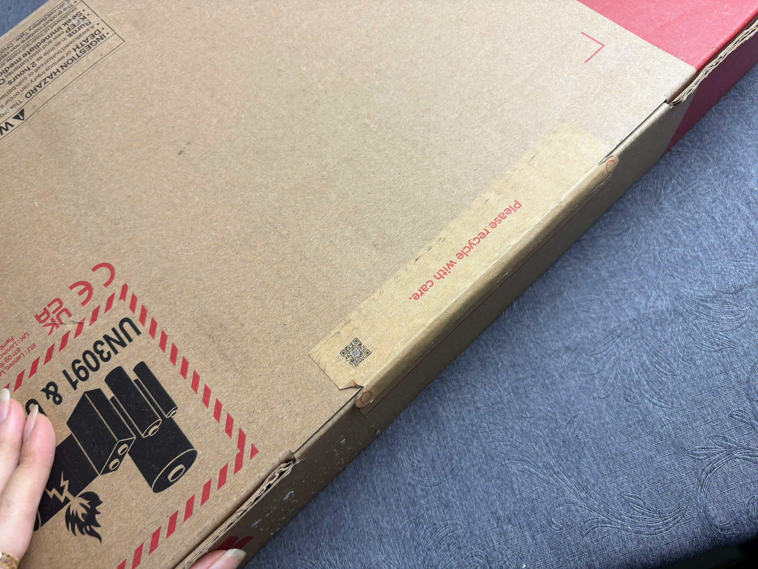 Thinkpad P14s G6 - Ảnh 4