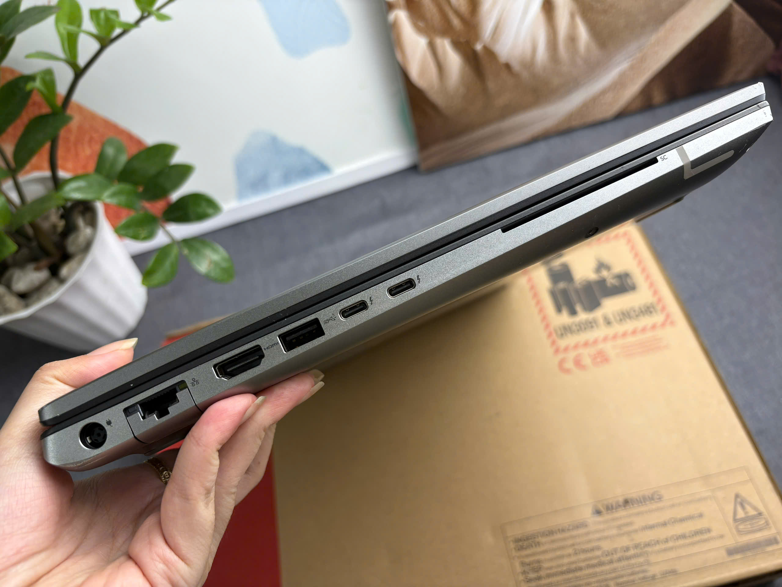 Dell Precision 7680 - Ảnh 6