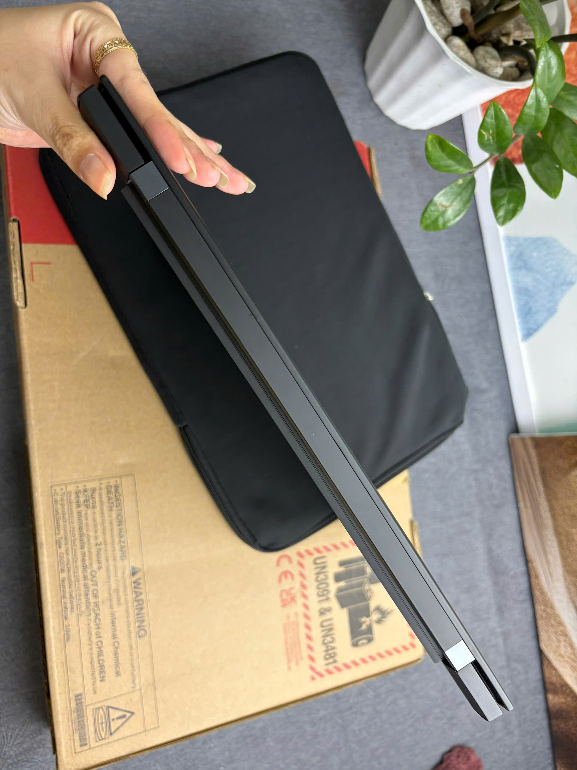 Thinkpad X1 Carbon G10 - Ảnh 11