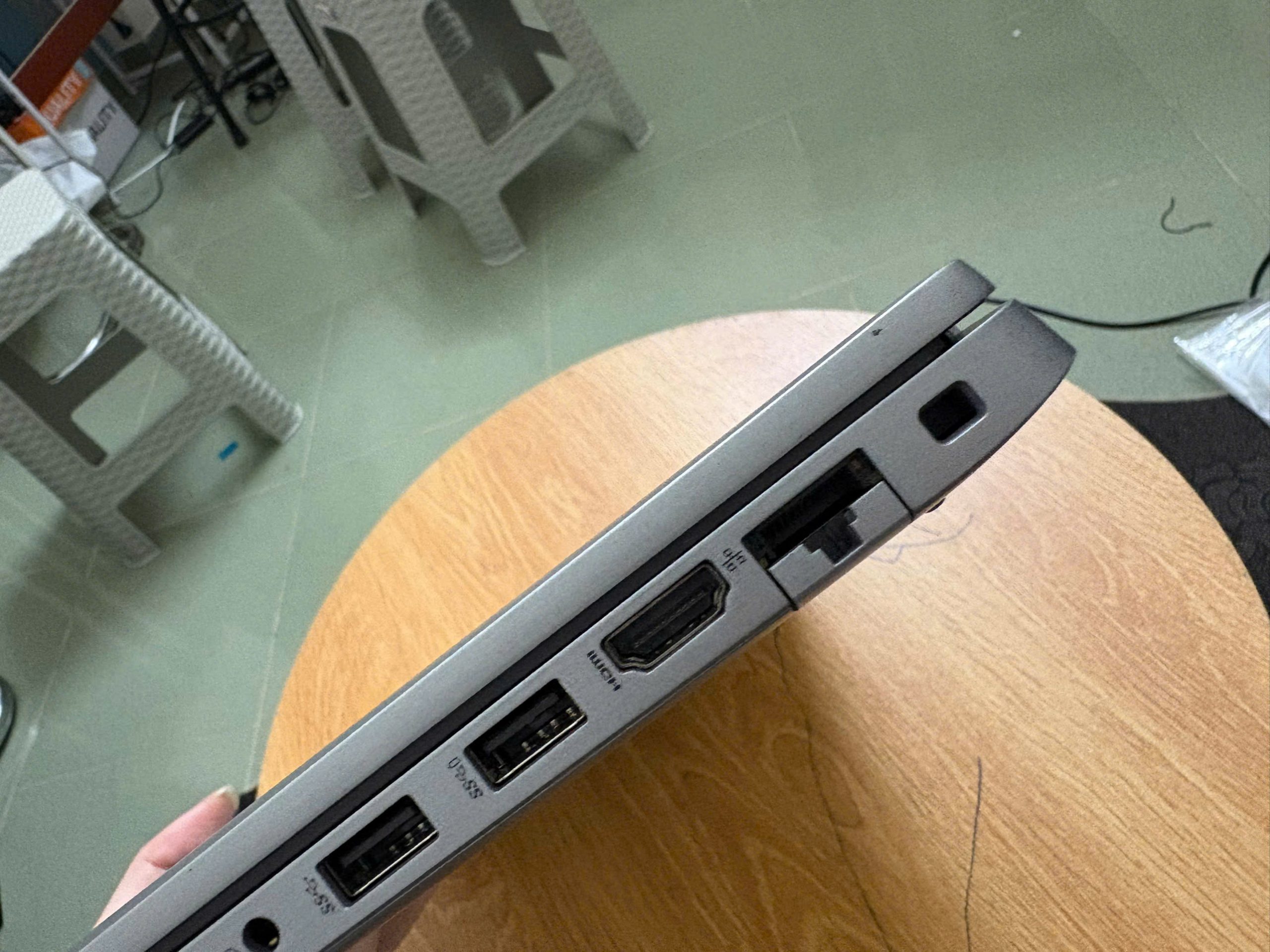 Dell Latitude 5430 - Ảnh 9