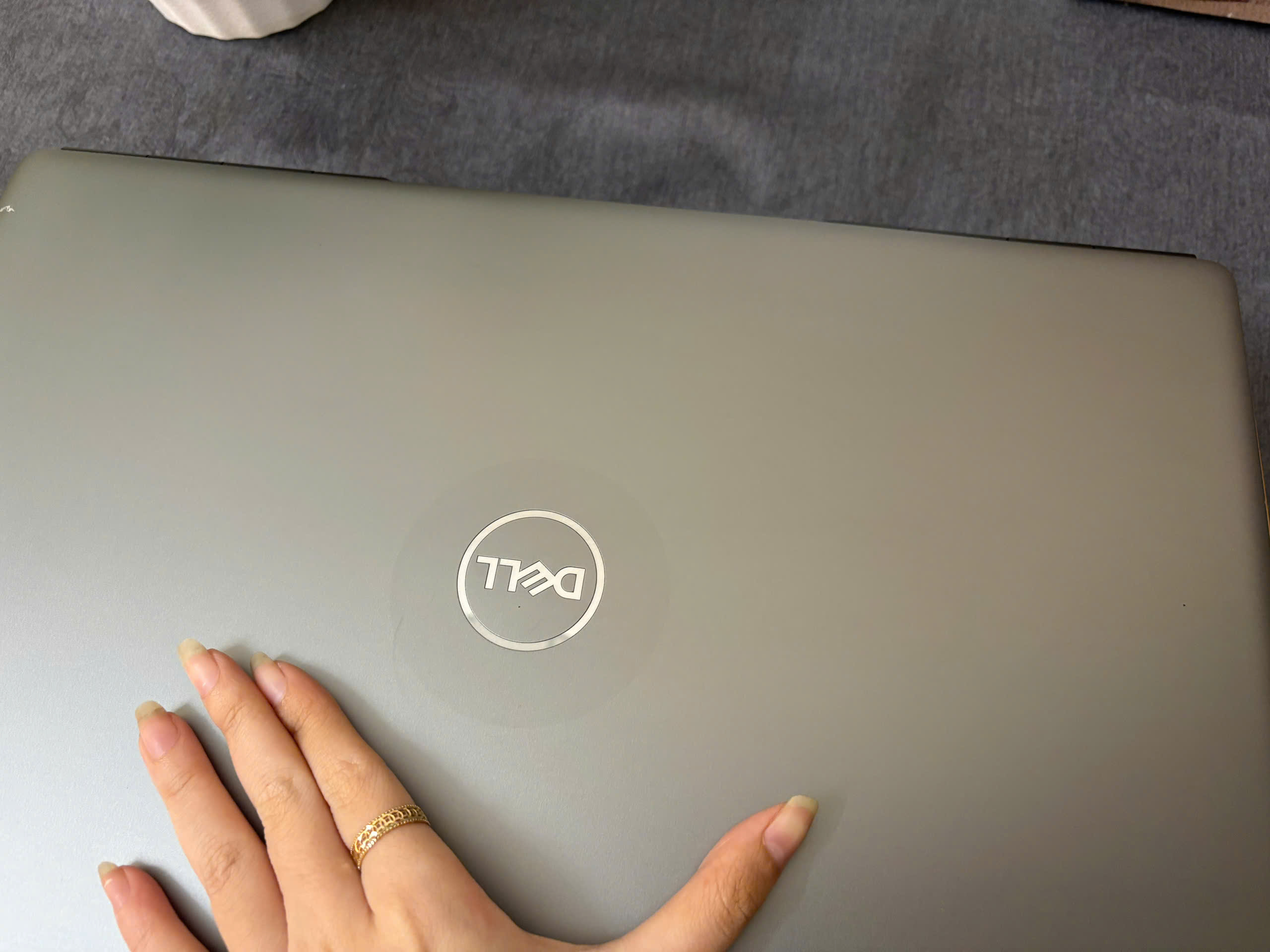 Dell Precision 7750 - Ảnh 12