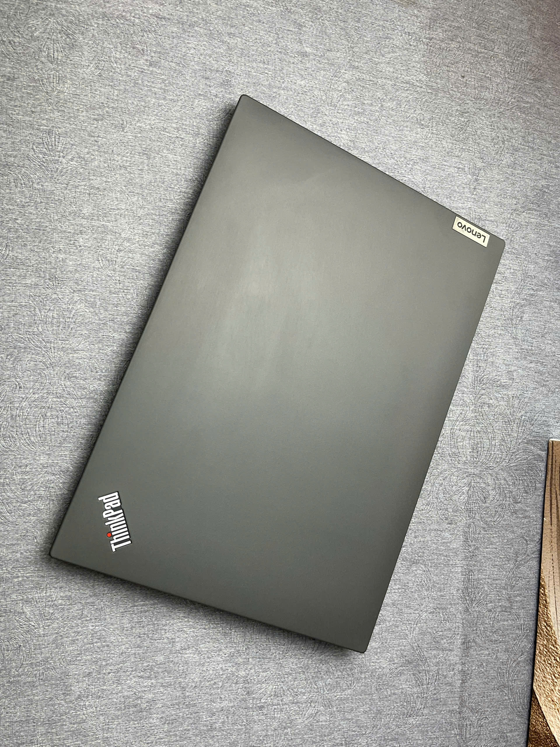 Thinkpad P16s G1 - Ảnh 2