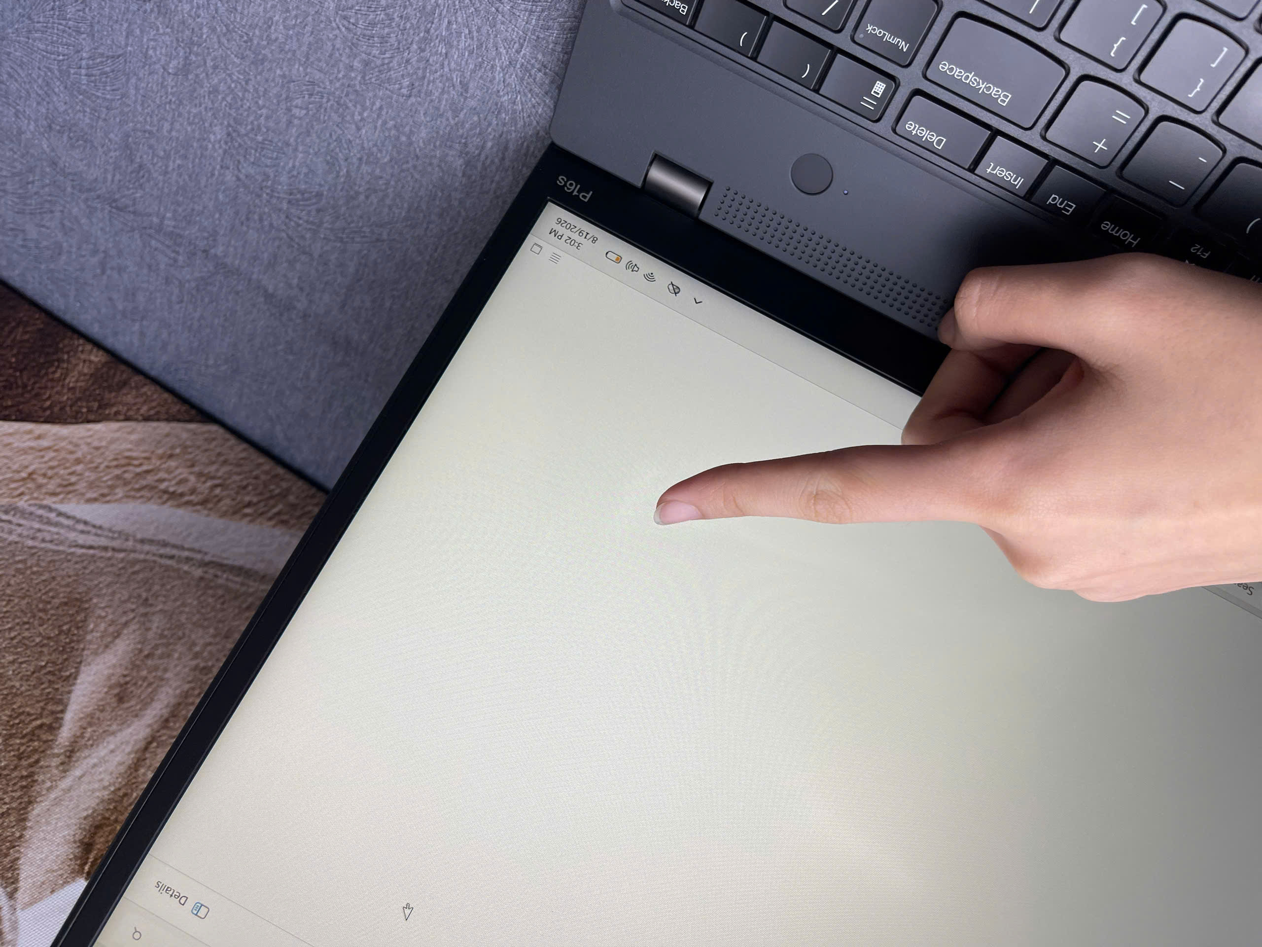 Thinkpad P16s G1 - Ảnh 10