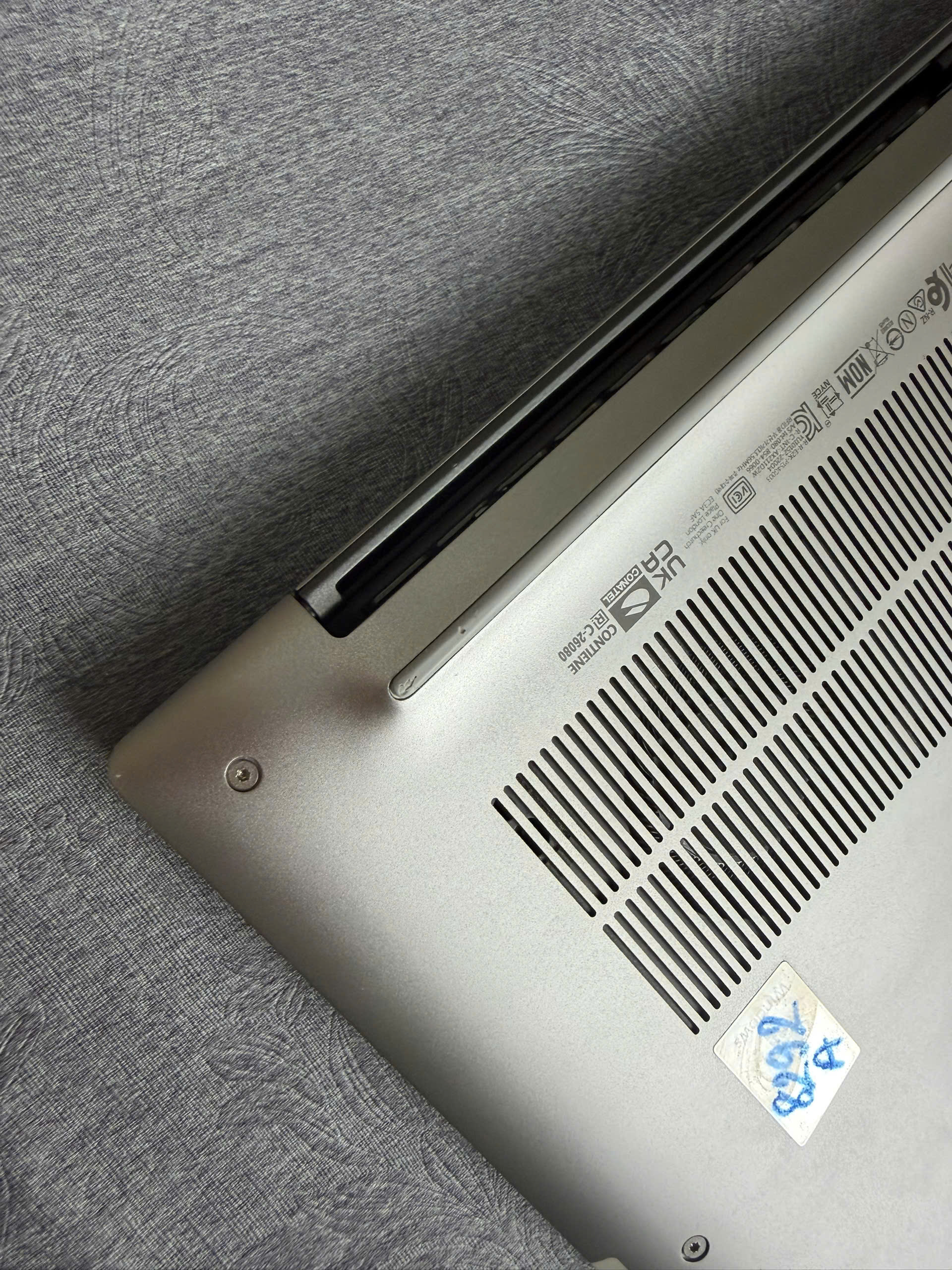 Dell Precision 5480 - Ảnh 15