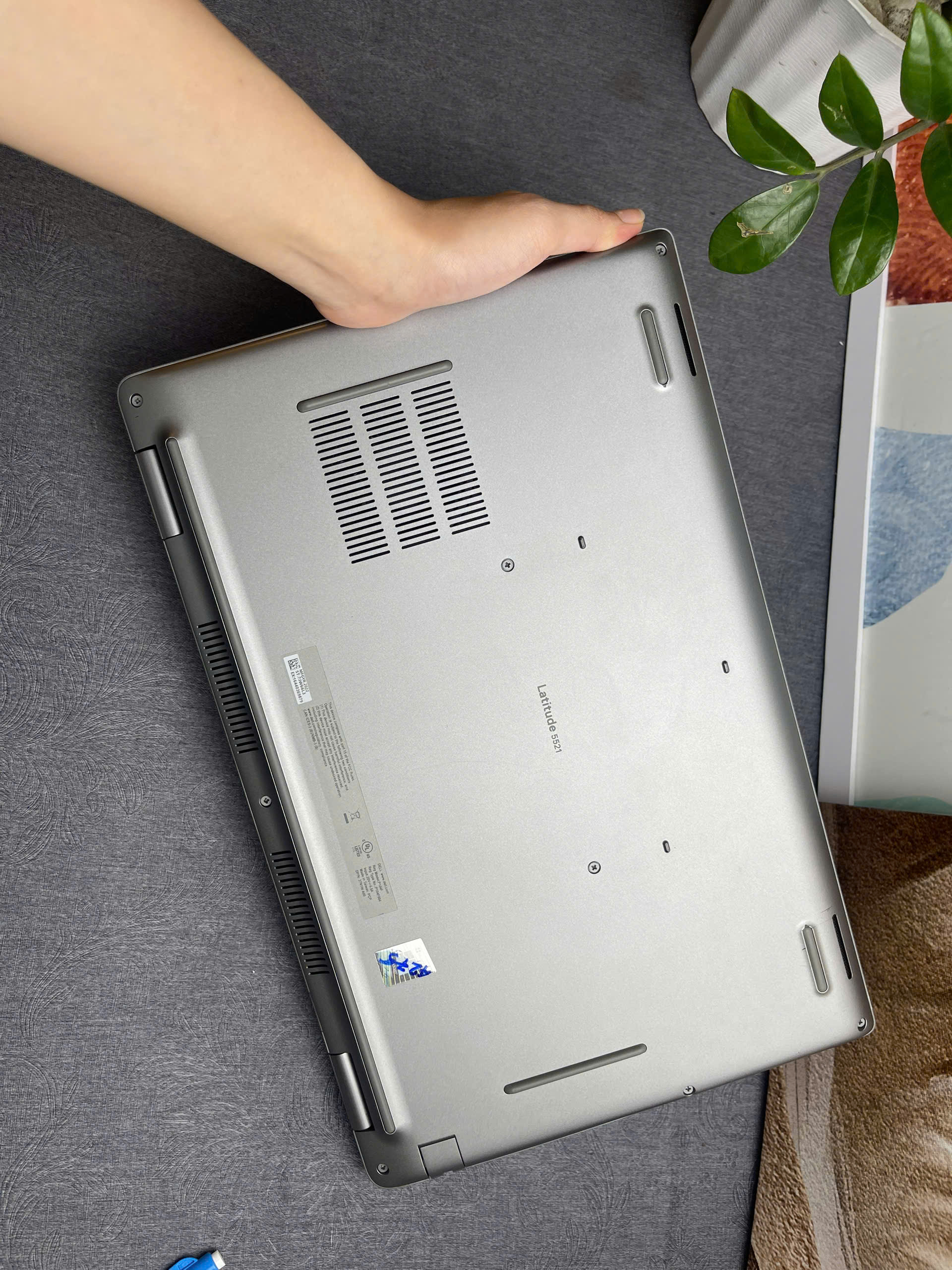 Dell Latitude 5521 - Ảnh 11