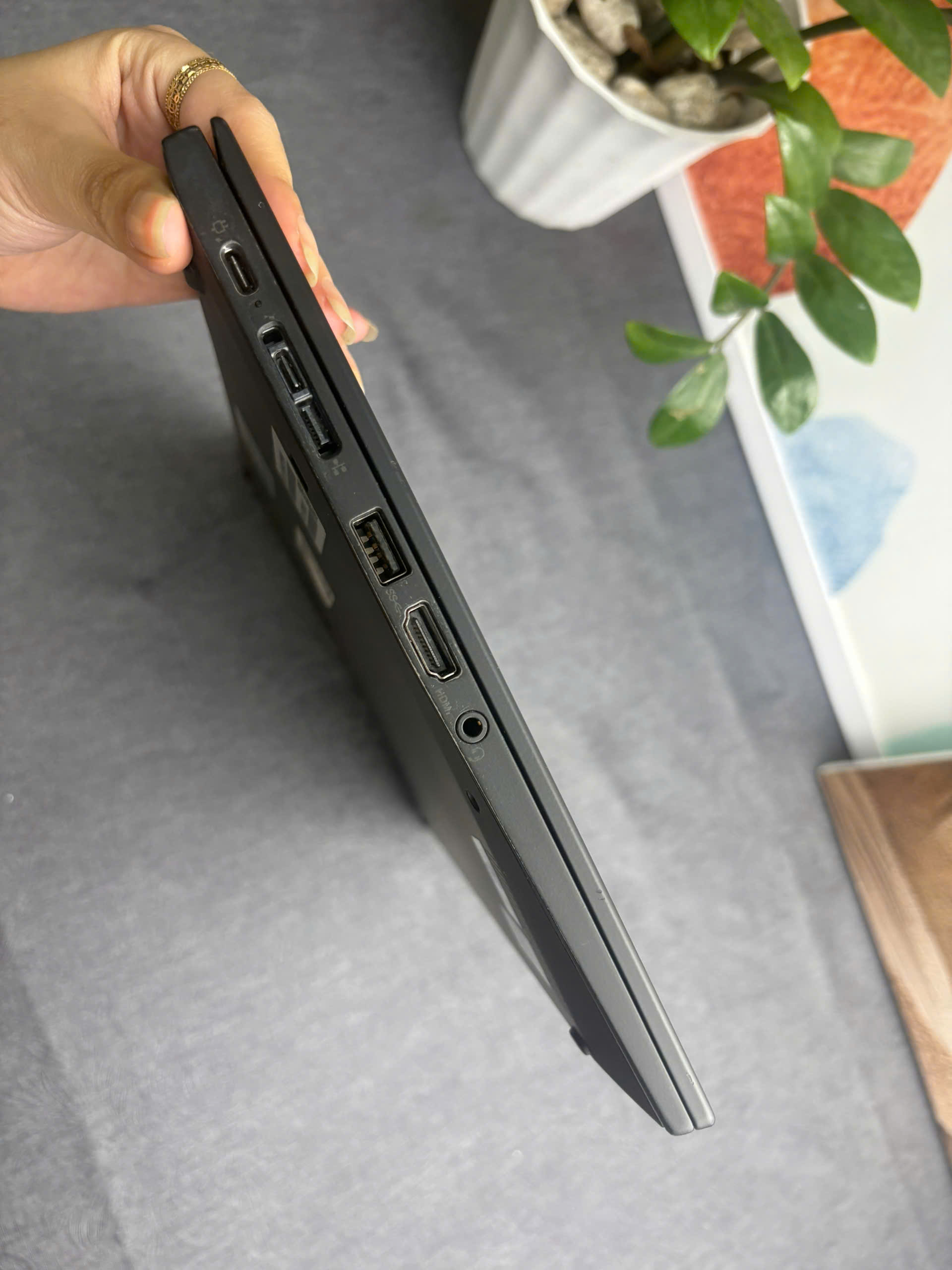 Thinkpad X1 Carbon G8 - Ảnh 5
