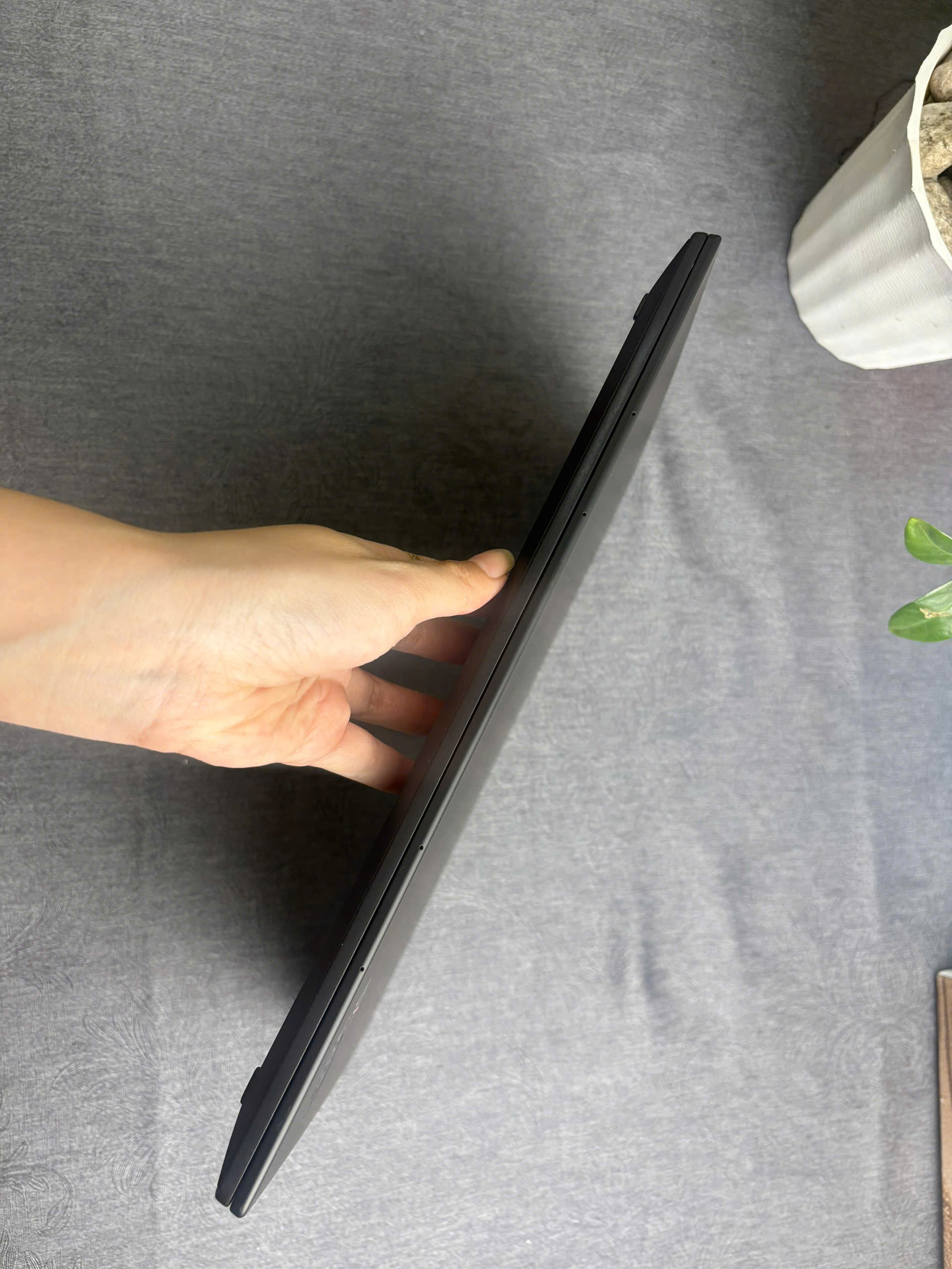 Thinkpad X1 Carbon G8 - Ảnh 9