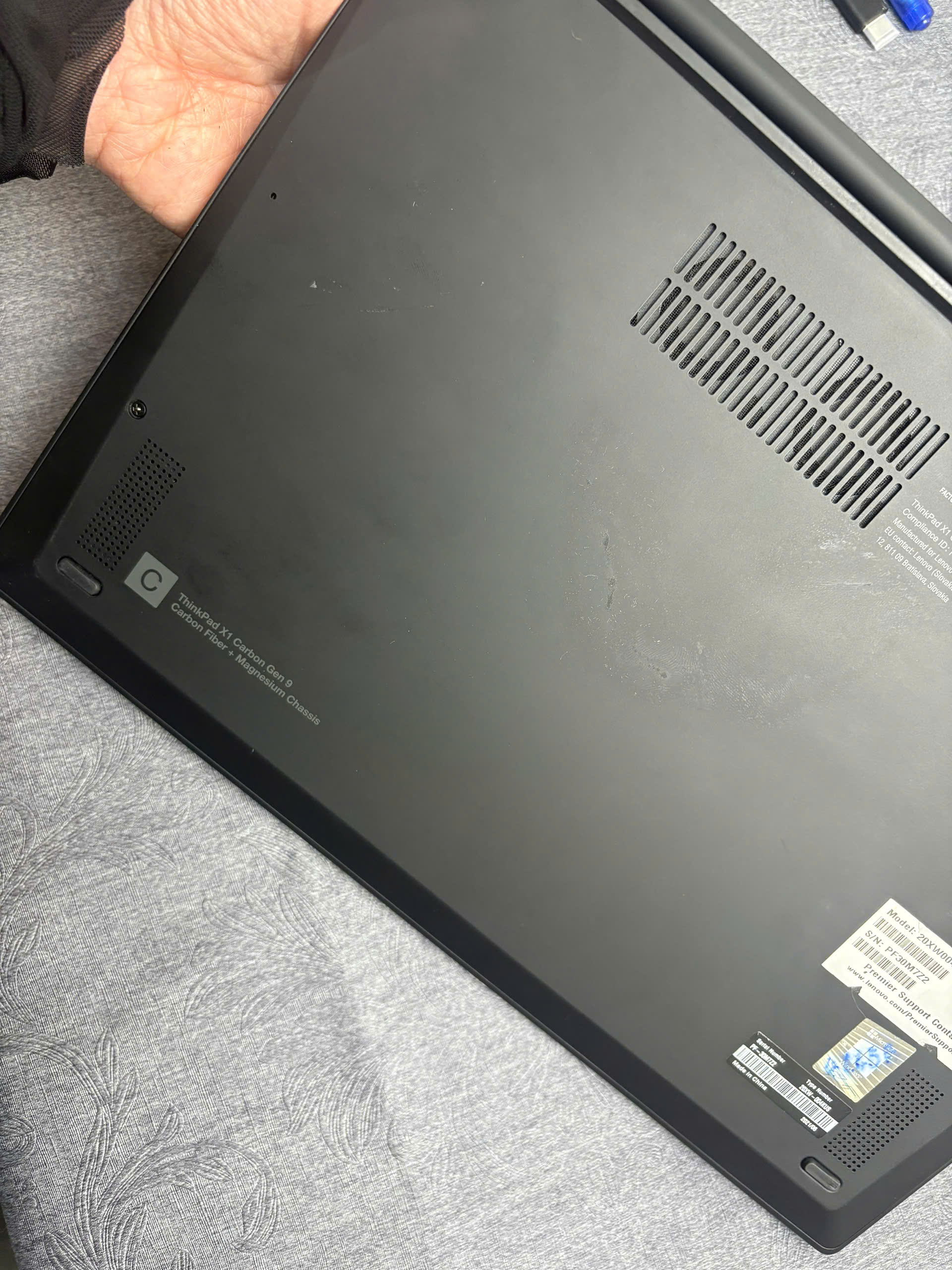 Thinkpad X1 Carbon G9 - Ảnh 5
