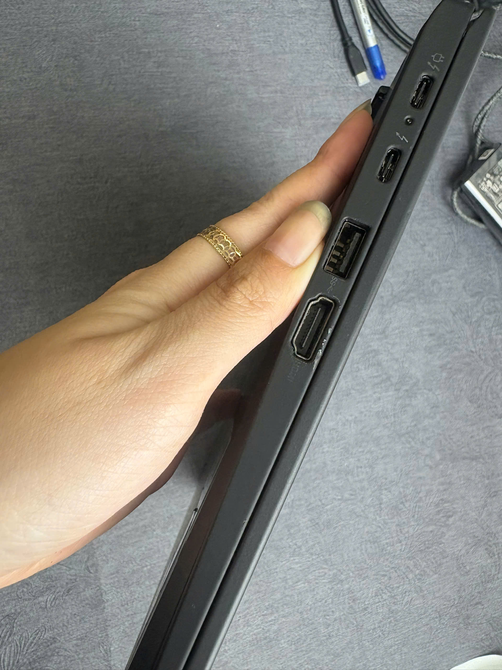 Thinkpad X1 Carbon G9 - Ảnh 9