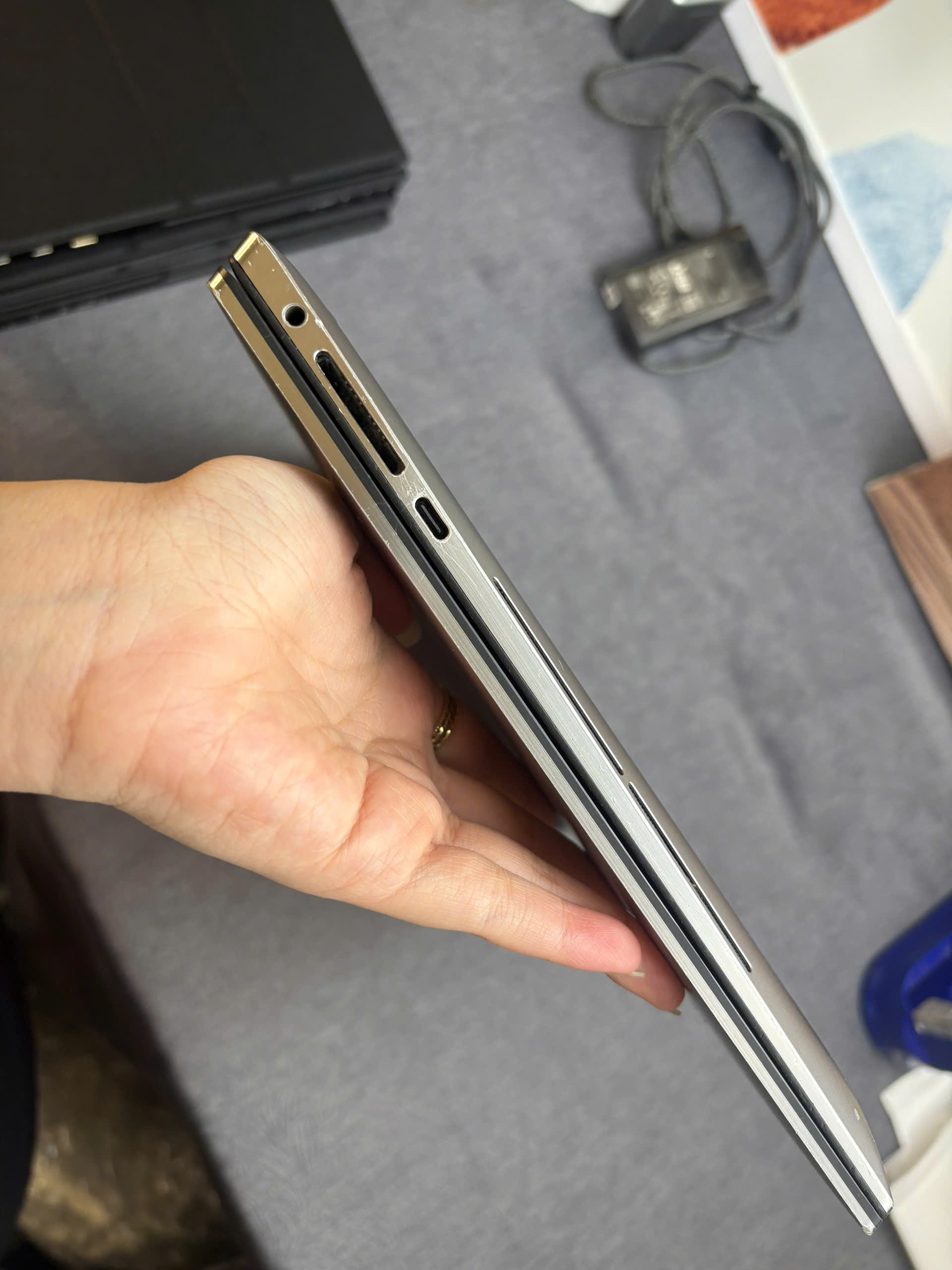 Dell Precision 5550 - Ảnh 8