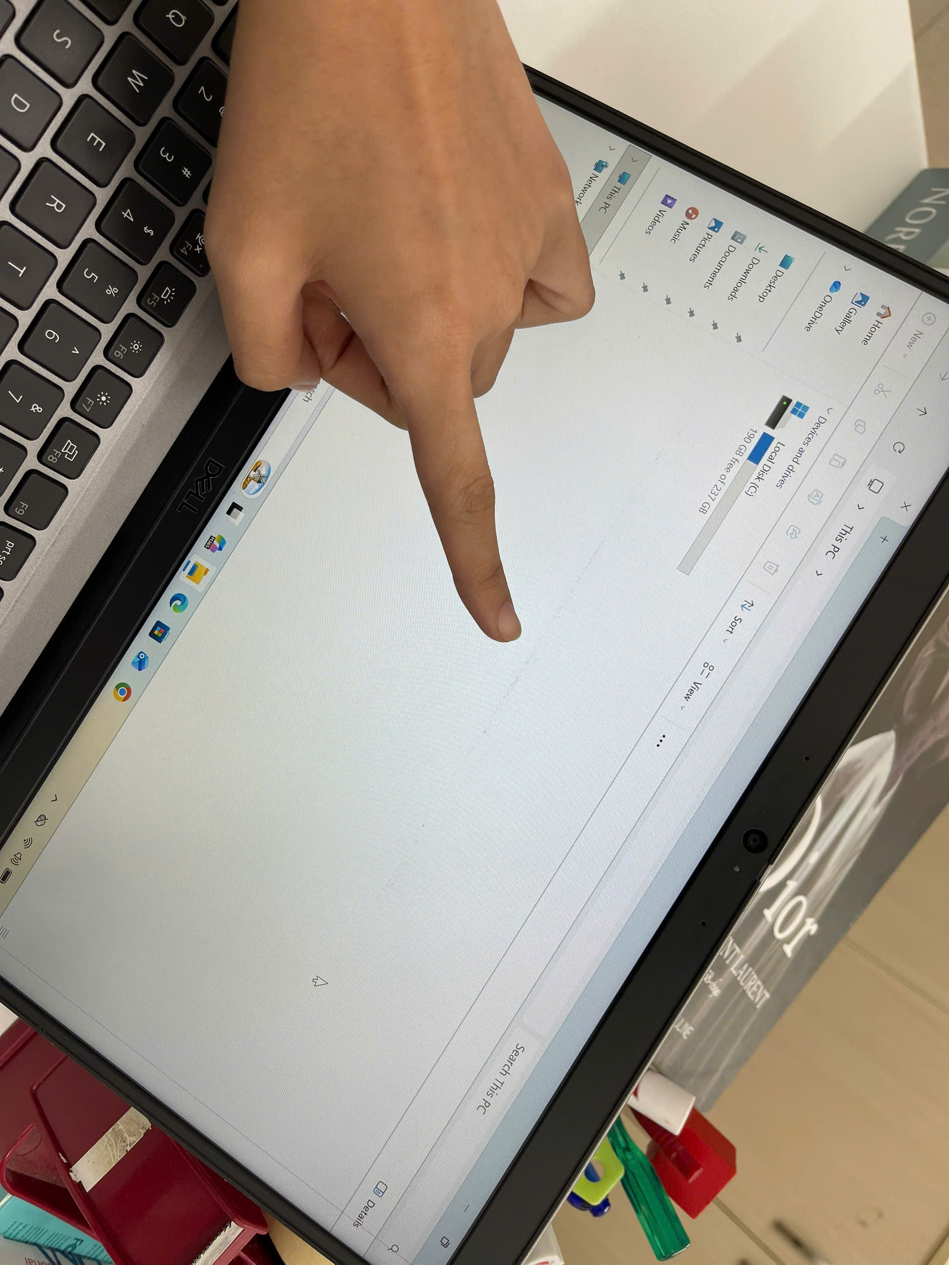 Dell Latitude 5330 - Ảnh 4