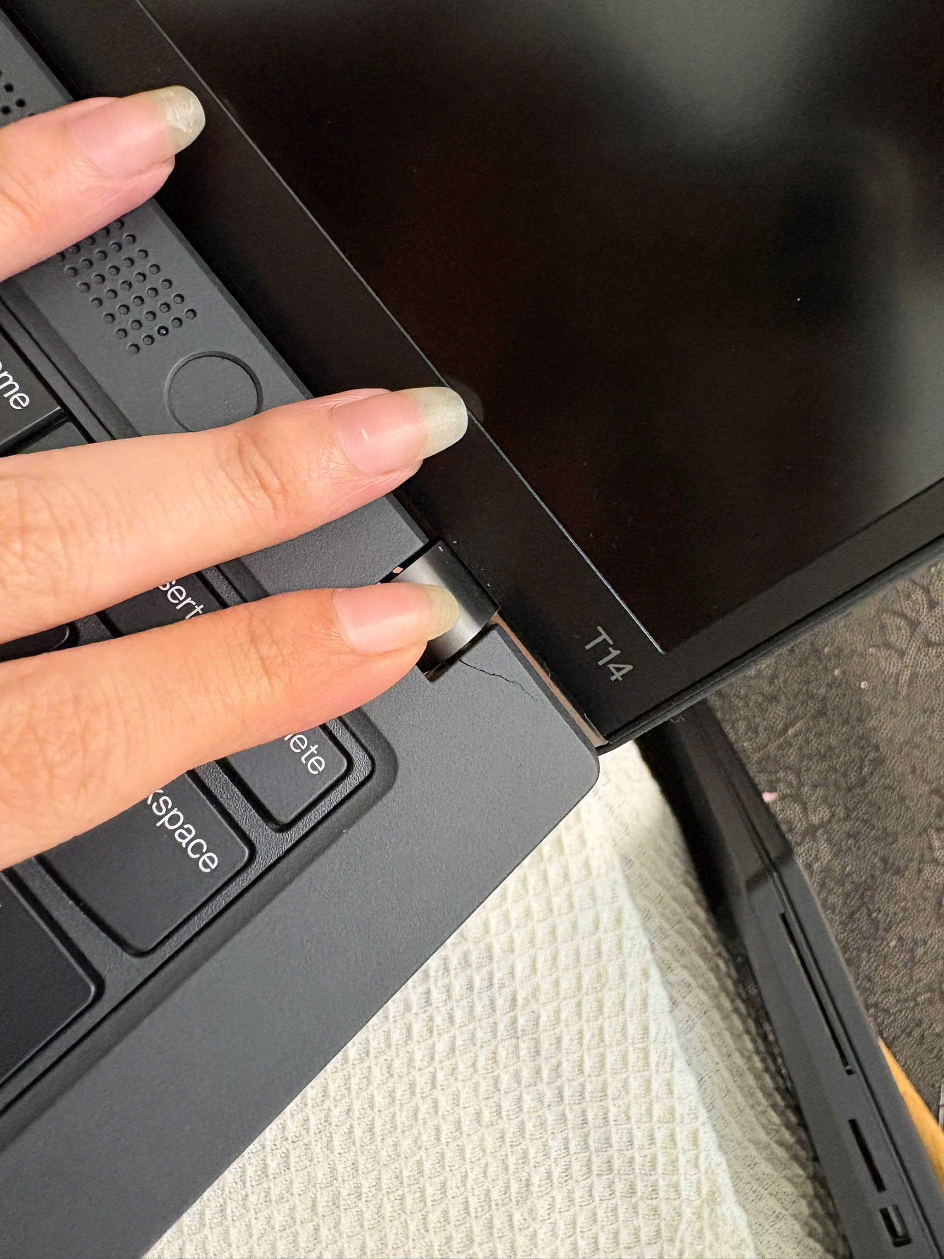 Thinkpad T14 G3 - Ảnh 2
