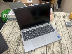Dell Latitude 5521