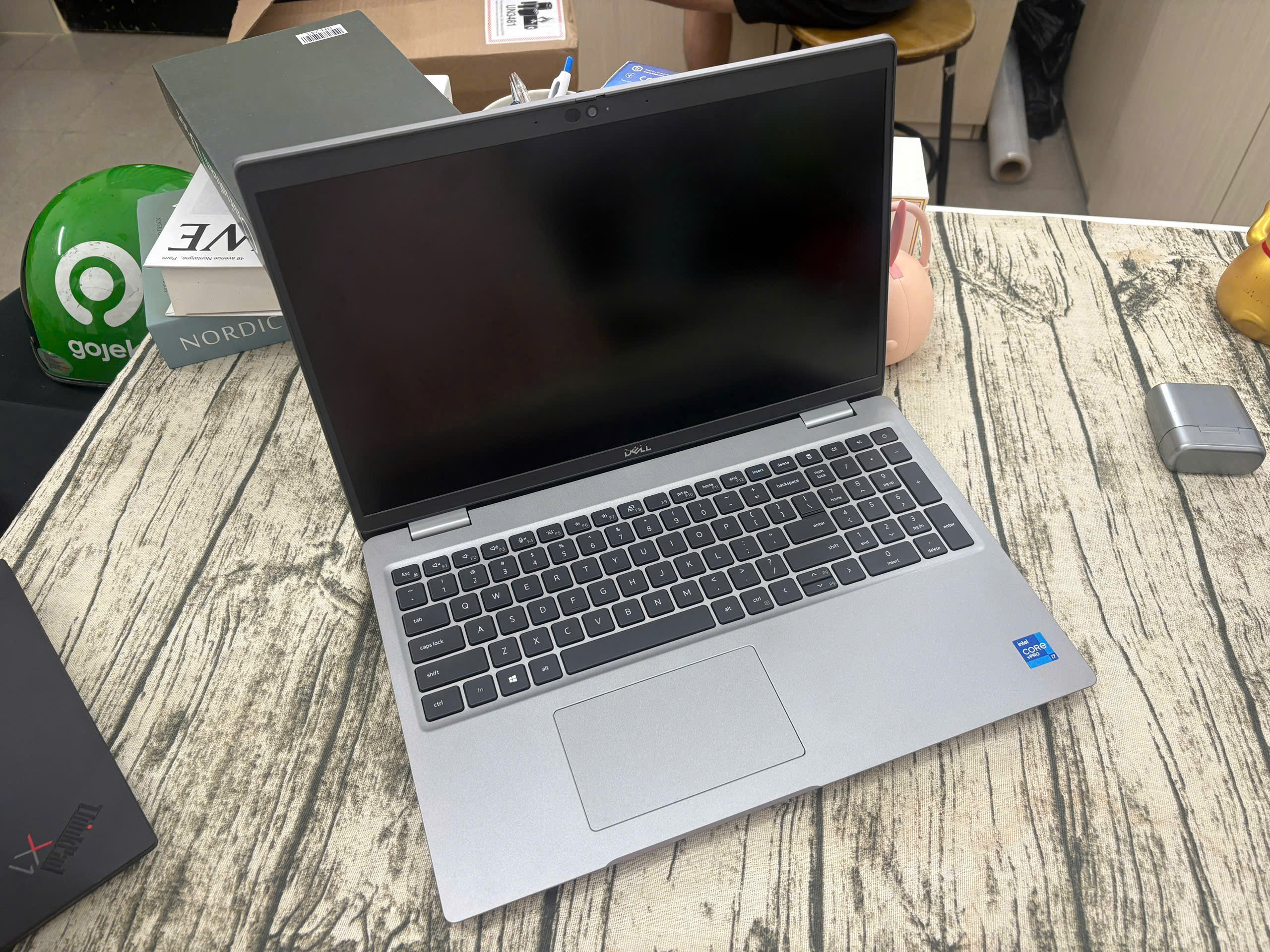 Dell Latitude 5521