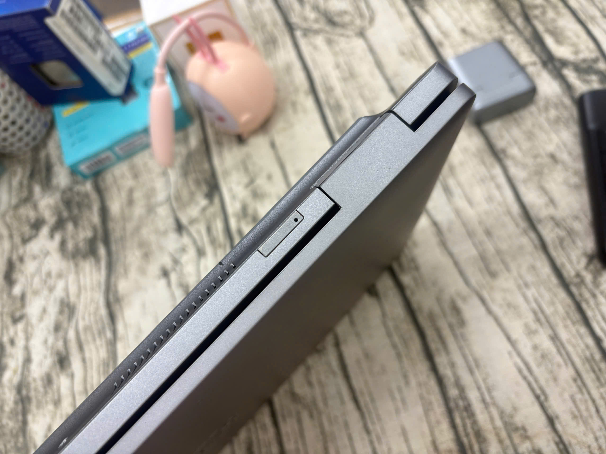 Dell Latitude 5521 - Ảnh 10