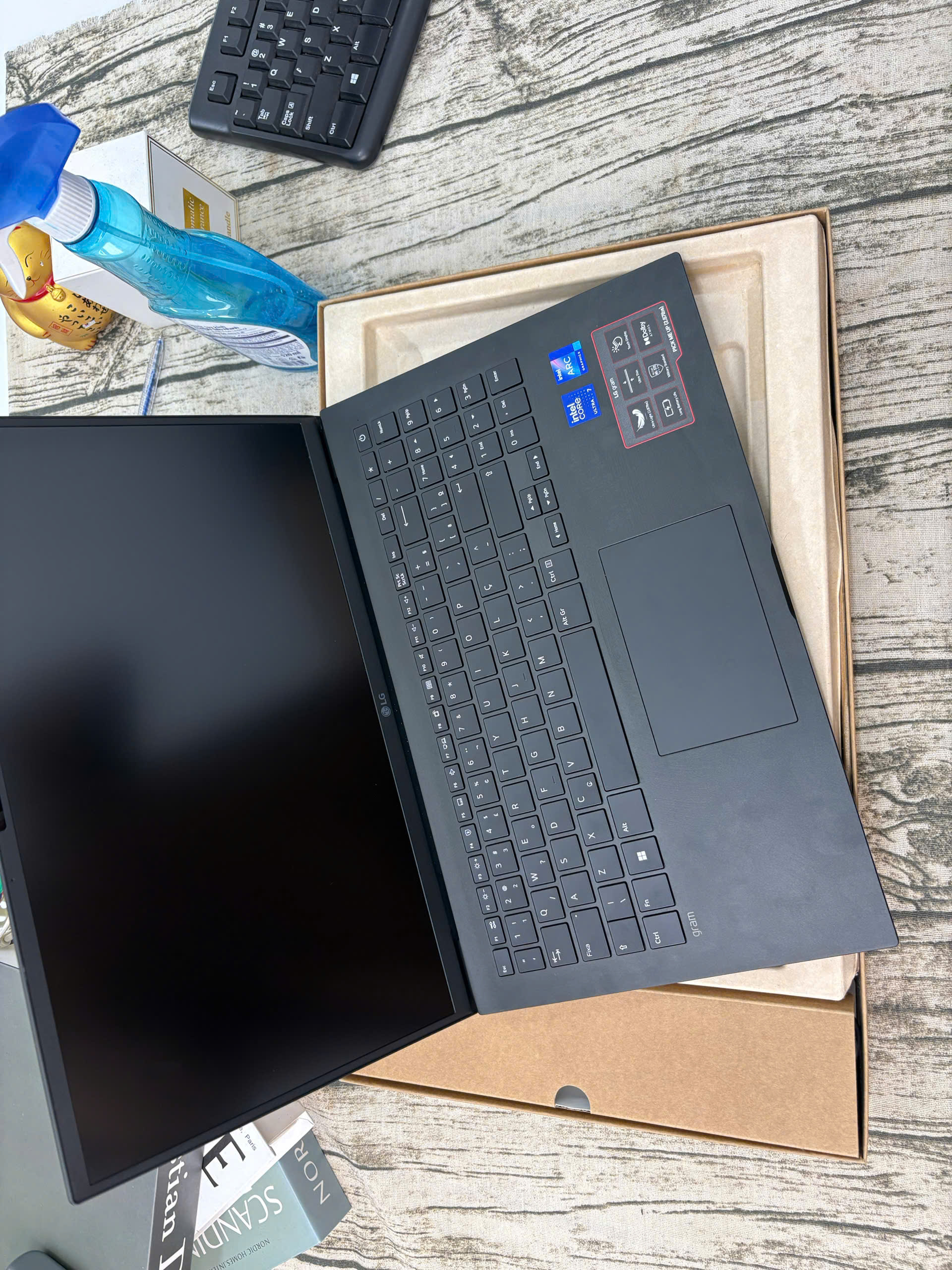 LG Gram 15Z90S - Ảnh 3